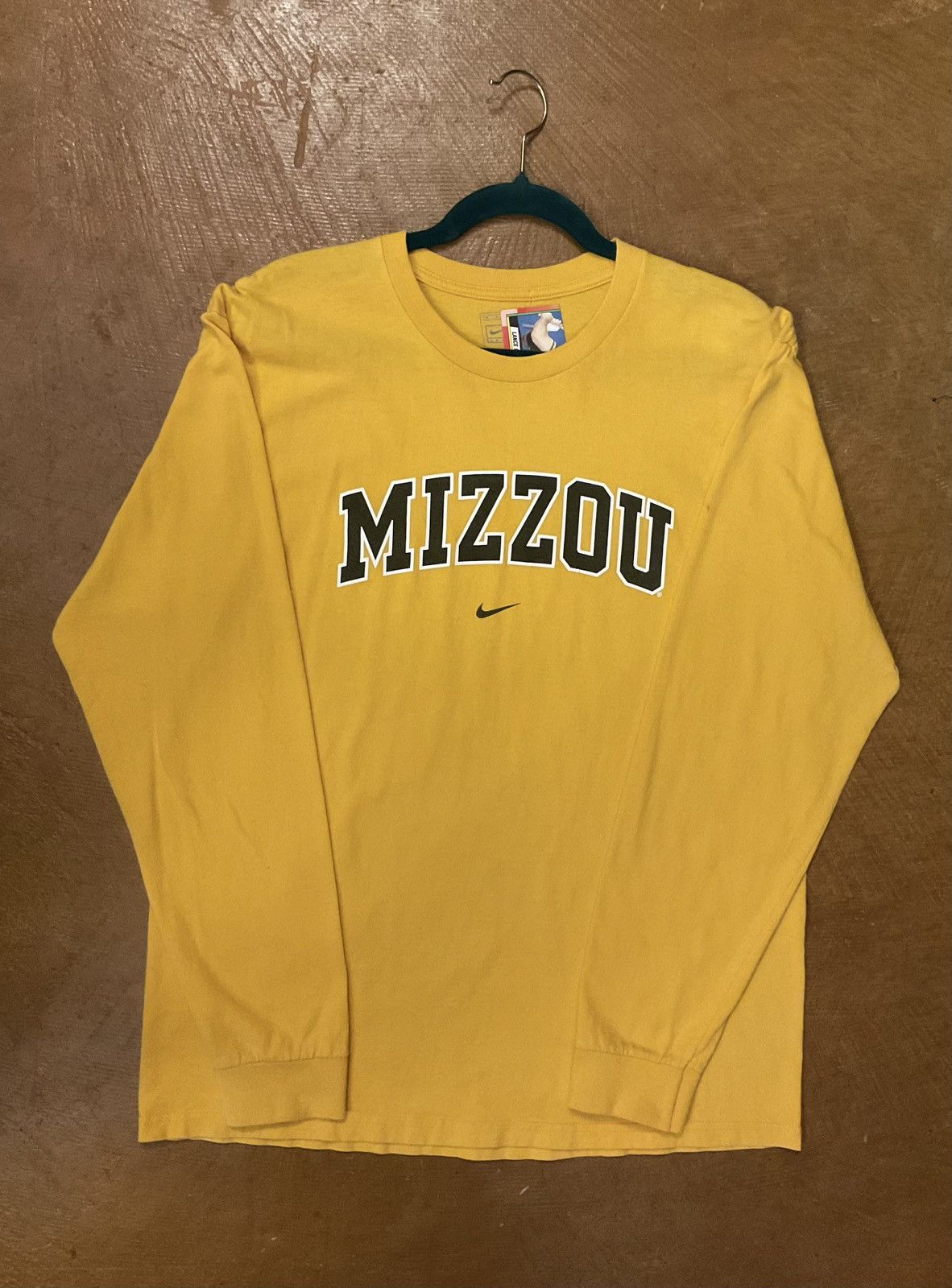 Nike MIZZOU yellow long sleeve t-shirt NIKE Size US M / EU 48-50 / 2 - 1 Thumbnail
