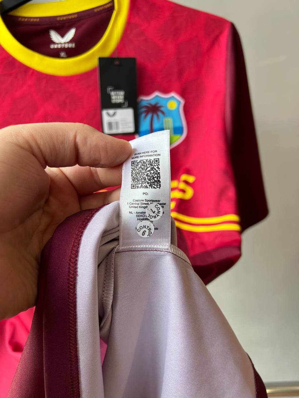 Castore NEW! 2022/23 WEST INDIES TEAM RARE DESIGN CRICKET JERSEY XL Size US XL / EU 56 / 4 - 9 Thumbnail