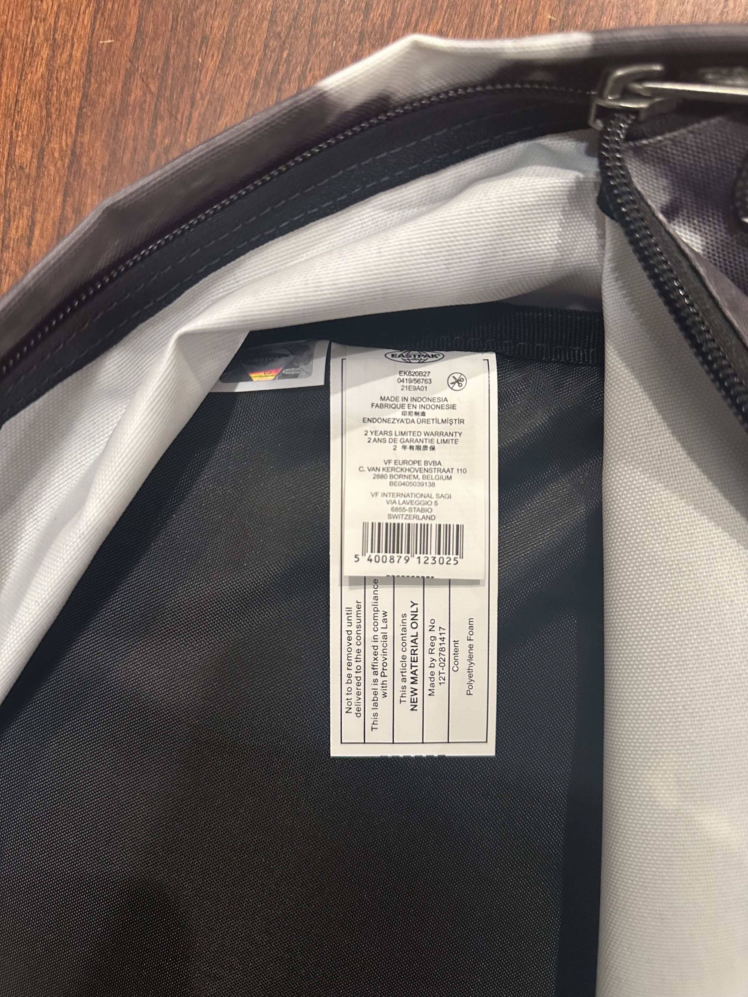 Eastpak × SSENSE SSENSE Exclusive Tie Dye Pak'r Backpack Size ONE SIZE - 6 Thumbnail