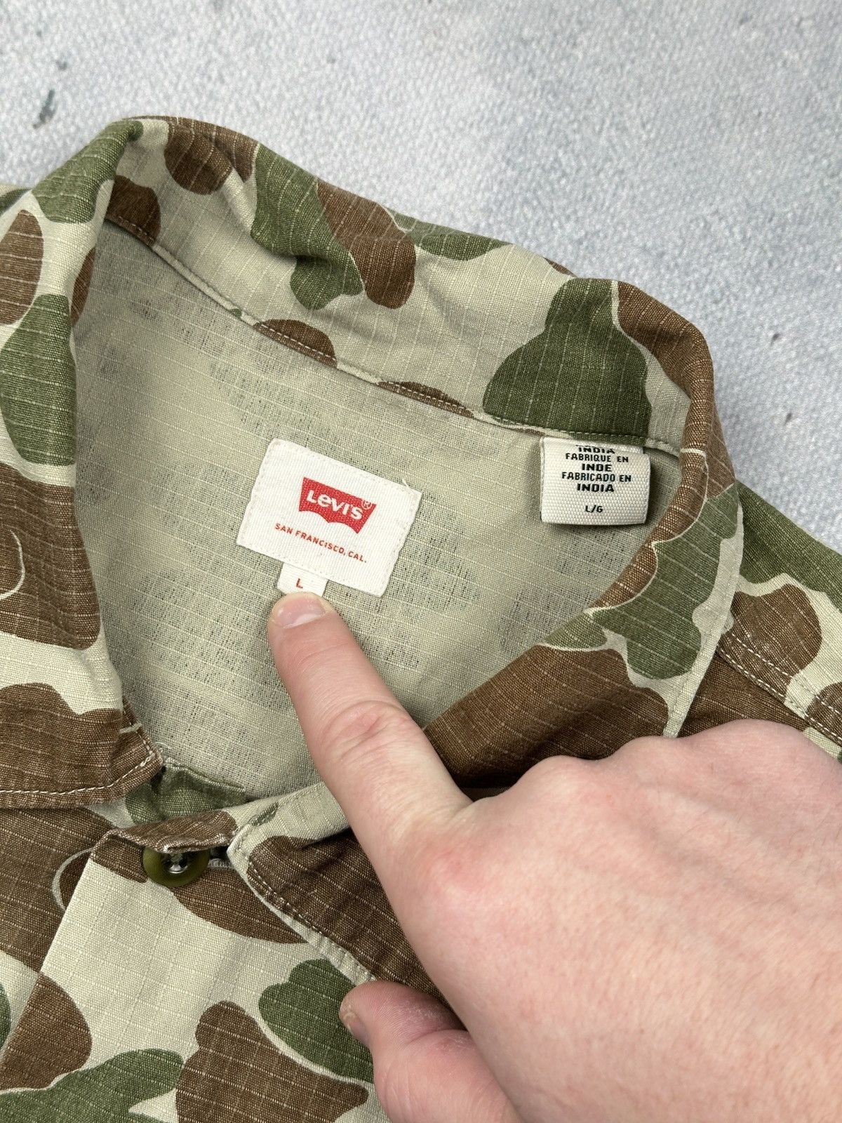 Levi's Vintage Levi’s San Francisco Camo Overshirt Eagle Embroidery Size US L / EU 52-54 / 3 - 9 Thumbnail