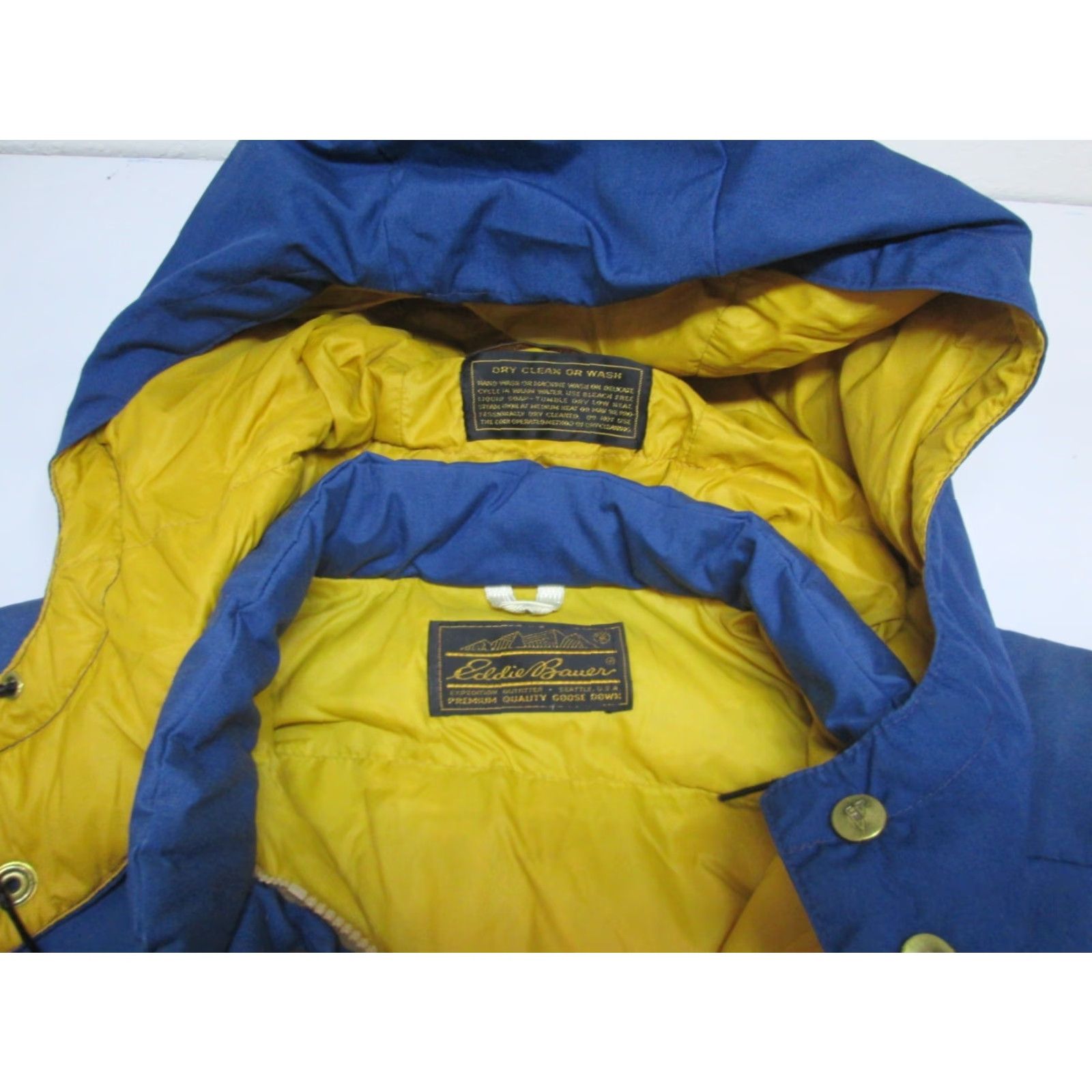 Eddie Bauer Eddie Bauer Womens Parka Jacket Blue Goose Down Insulated Vintage M Size Pockets Solid Down Regular Sleeve Long Wool? Size M / US 6-8 / IT 42-44 - 7 Thumbnail