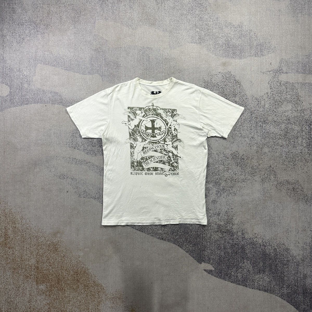 Japanese Brand Respect wave Tshirt Size US L / EU 52-54 / 3 - 1 Thumbnail