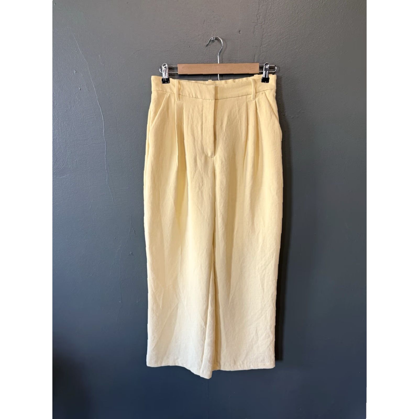 Abercrombie & Fitch Abercrombie & Fitch Womens Pants Yellow Wide-Leg 10S Size 30/10S Dress Pants Womens Men? Wait. Size 32" / US 10 / IT 46 - 2 Thumbnail