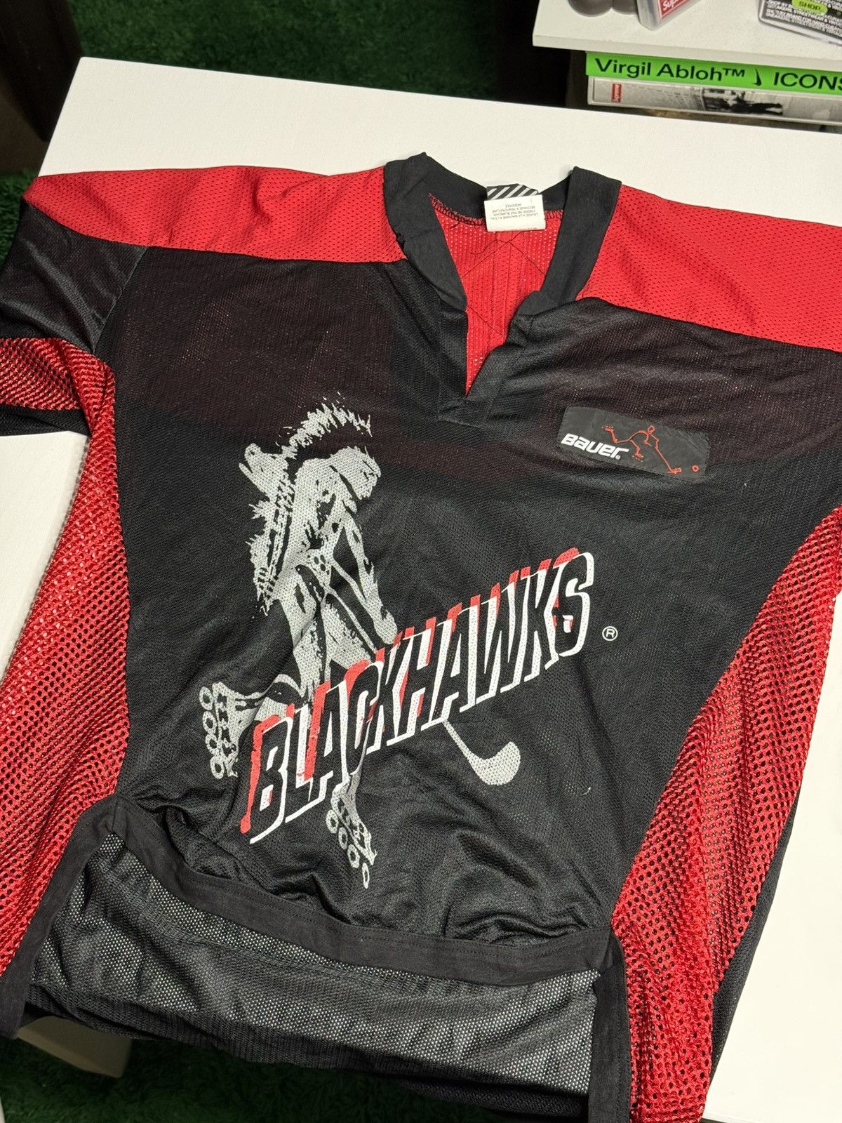 VINTAGE 1990's Chicago Blackhawks Jersey “Black” [L] PREOWNE