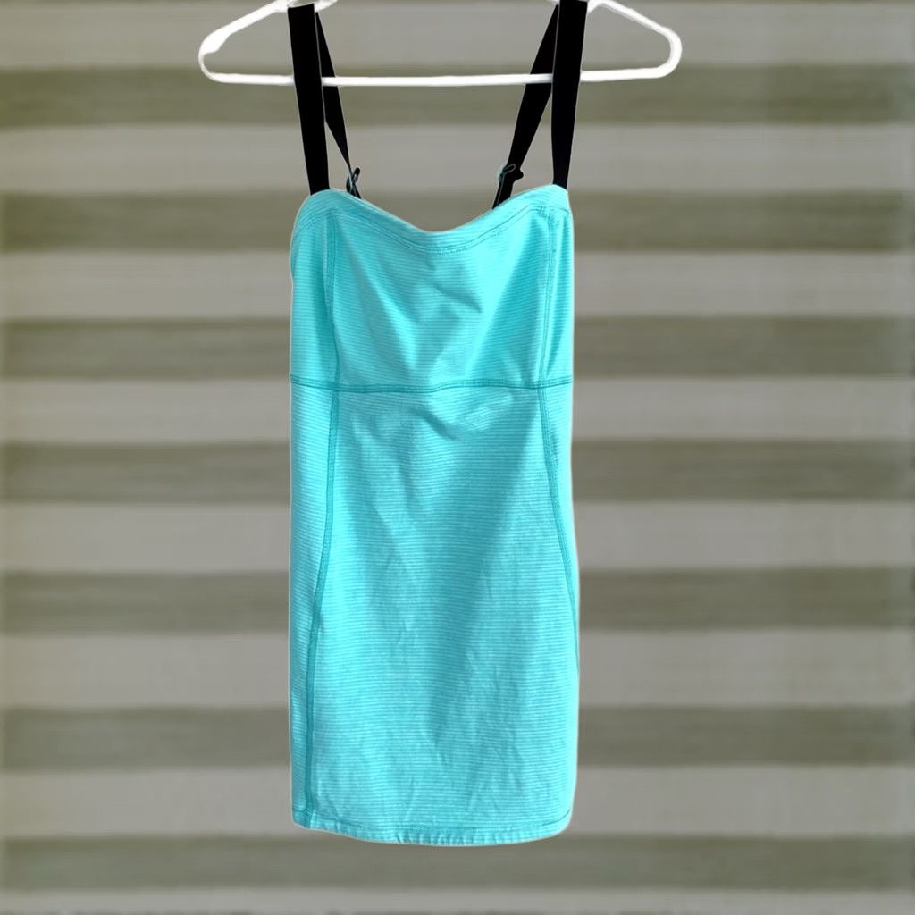 Lululemon Lululemon Womens Tank Blue Size 12 Pullover Strappy Sweetheart Neck Shirt Size XL / US 12-14 / IT 48-50 - 1 Thumbnail