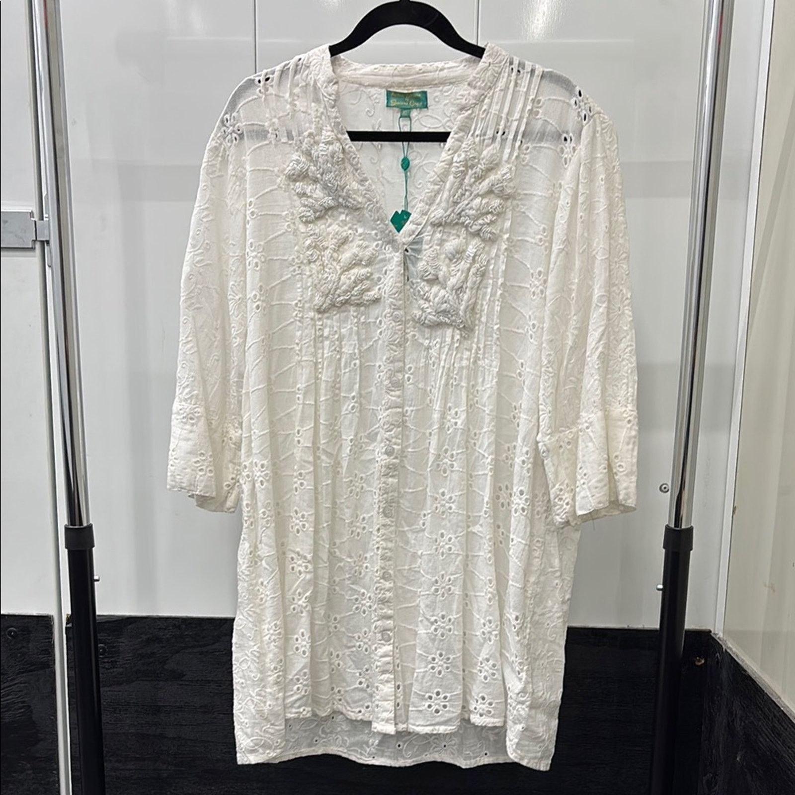 Other NWT Giacomo Cinque White Embroidered Blouse Size XL Size XL / US 12-14 / IT 48-50 - 1 Thumbnail