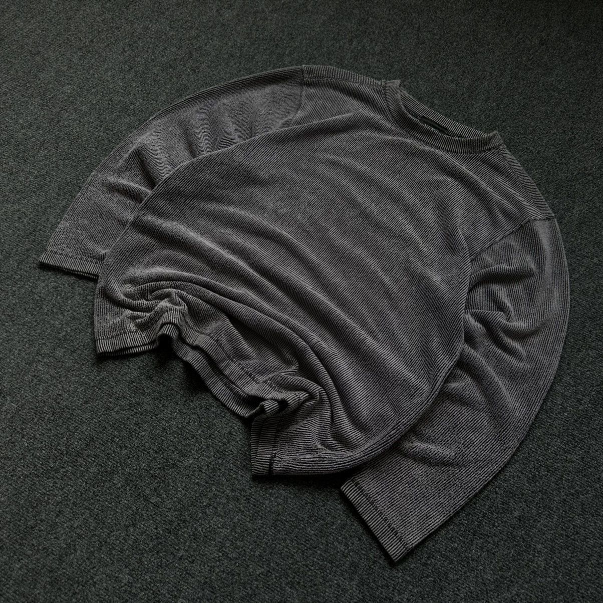 If Six Was Nine VTG Archival Knit Longsleeve T-shirts Next Size M Y2K 00s Size US M / EU 48-50 / 2 - 1 Thumbnail