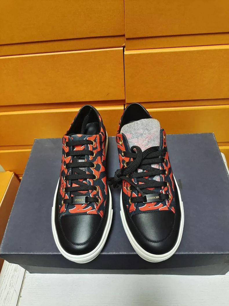 Louis Vuitton Louis Vuitton LV Women's Graffiti Print LowTop Sneakers-25 Size US 5 / IT 35 - 3 Thumbnail