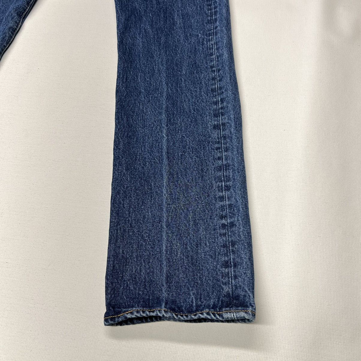 Levi's Levis Jeans Blue 501 Straight Original Denim Button Fly Size US 33 - 2 Thumbnail