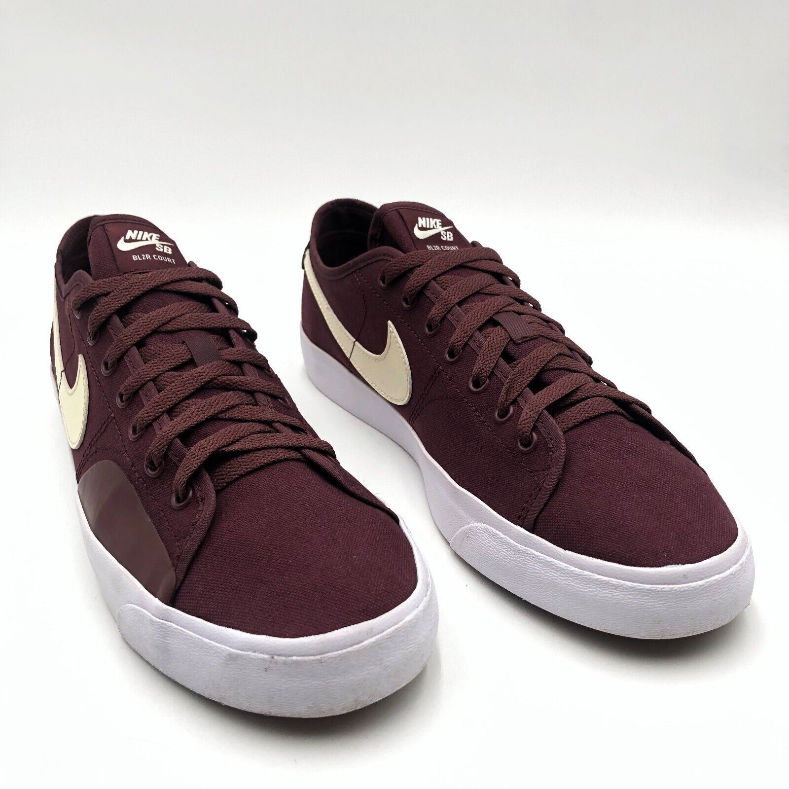 Nike Nike SB Blazer Men's Size 11.5 Maroon/Wine Canvas Sneakers Size US 11.5 / EU 44-45 - 1 Thumbnail