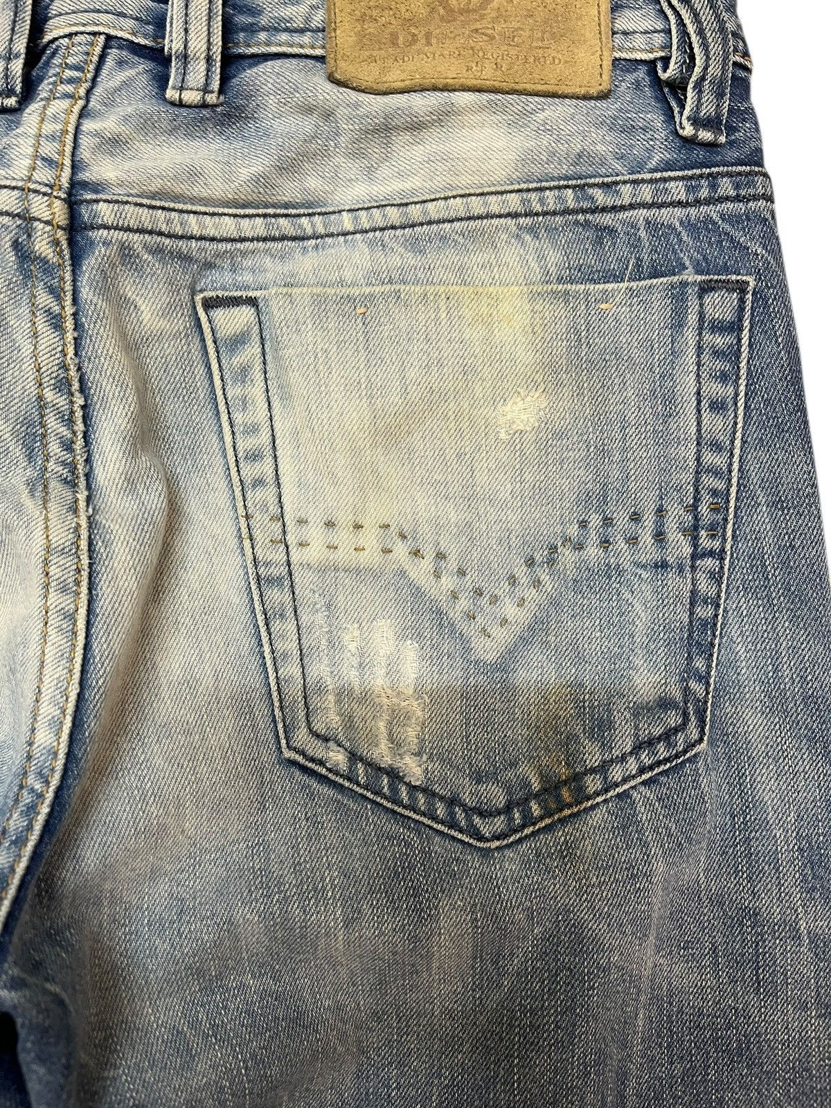 Beauty Beast × Diesel × Diesel Black Gold Vintage Diesel Viker-R-Box Faded Distressed Denim Size US 29 - 10 Thumbnail