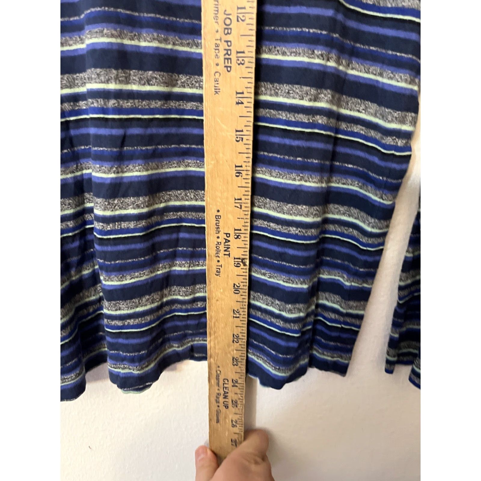 Eddie Bauer VINTAGE Eddie Bauer Women's T-Shirt Size Large Blue Striped Casual Cotton 70s 80s Outdoor Size L / US 10 / IT 46 - 4 Thumbnail