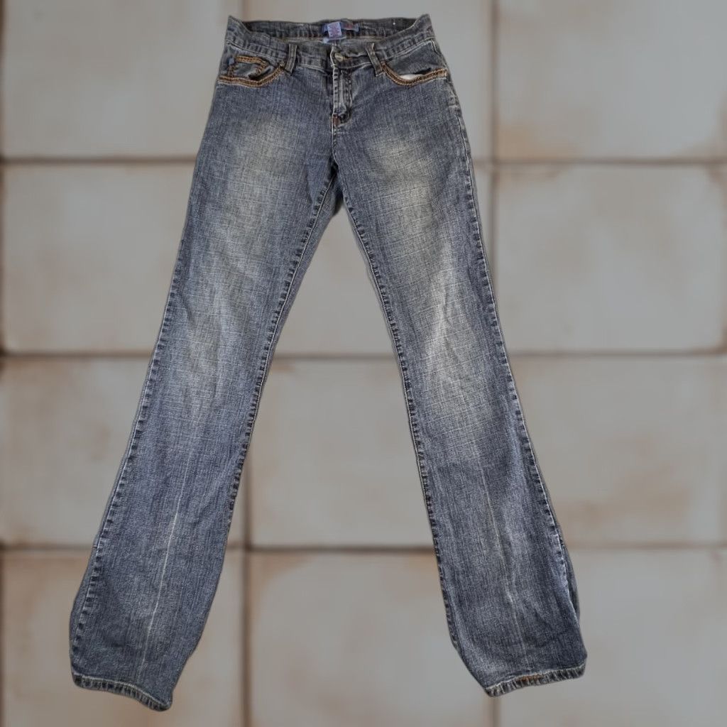 Vintage VINTAGE Apollo Jeans Womens Jeans 27x34.5 Blue Y2K American 90s Buckle Seth 5-Pocket Design Womens Size 28" / US 6 / IT 42 - 1 Thumbnail
