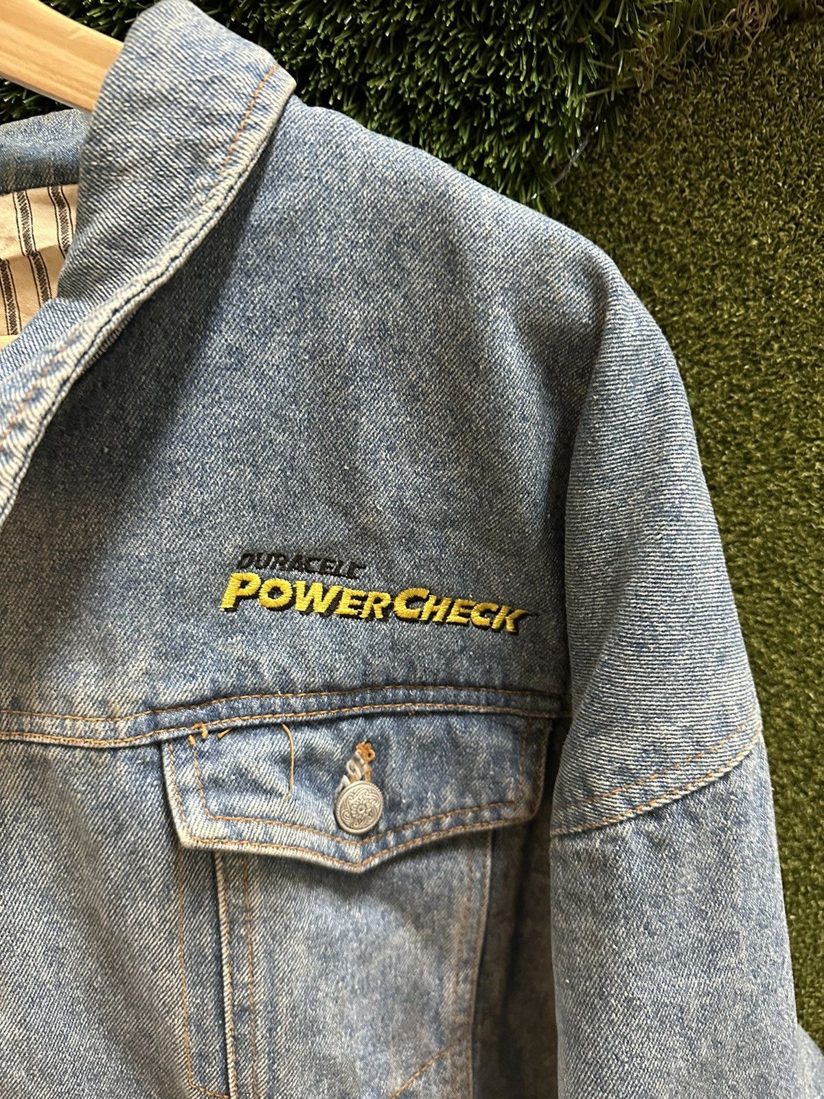 Vintage Vintage Duracell Powercell Denim Jacket Size XL Size US XL / EU 56 / 4 - 4 Thumbnail