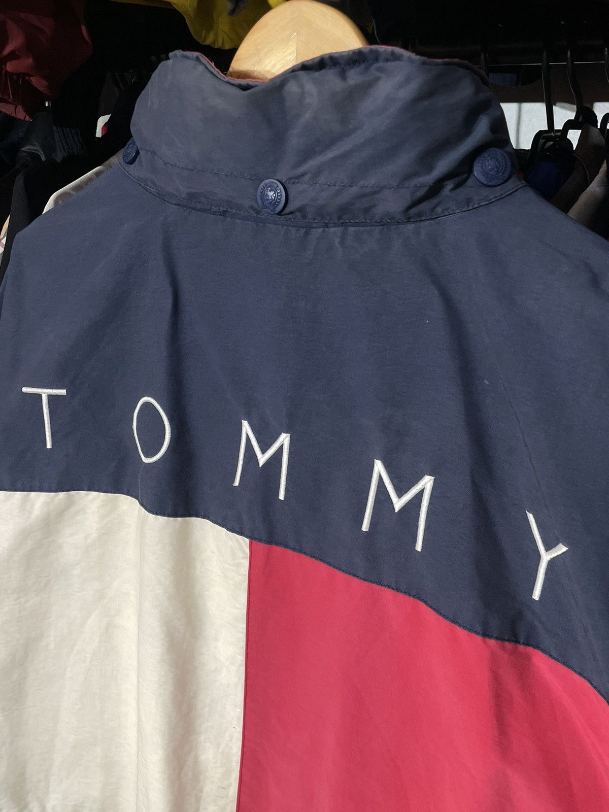 Japanese Brand × Tommy Hilfiger × Vintage Jacket Tommy Hilfiger Big Flag 90’s Vintage Reversible Size US XL / EU 56 / 4 - 4 Thumbnail