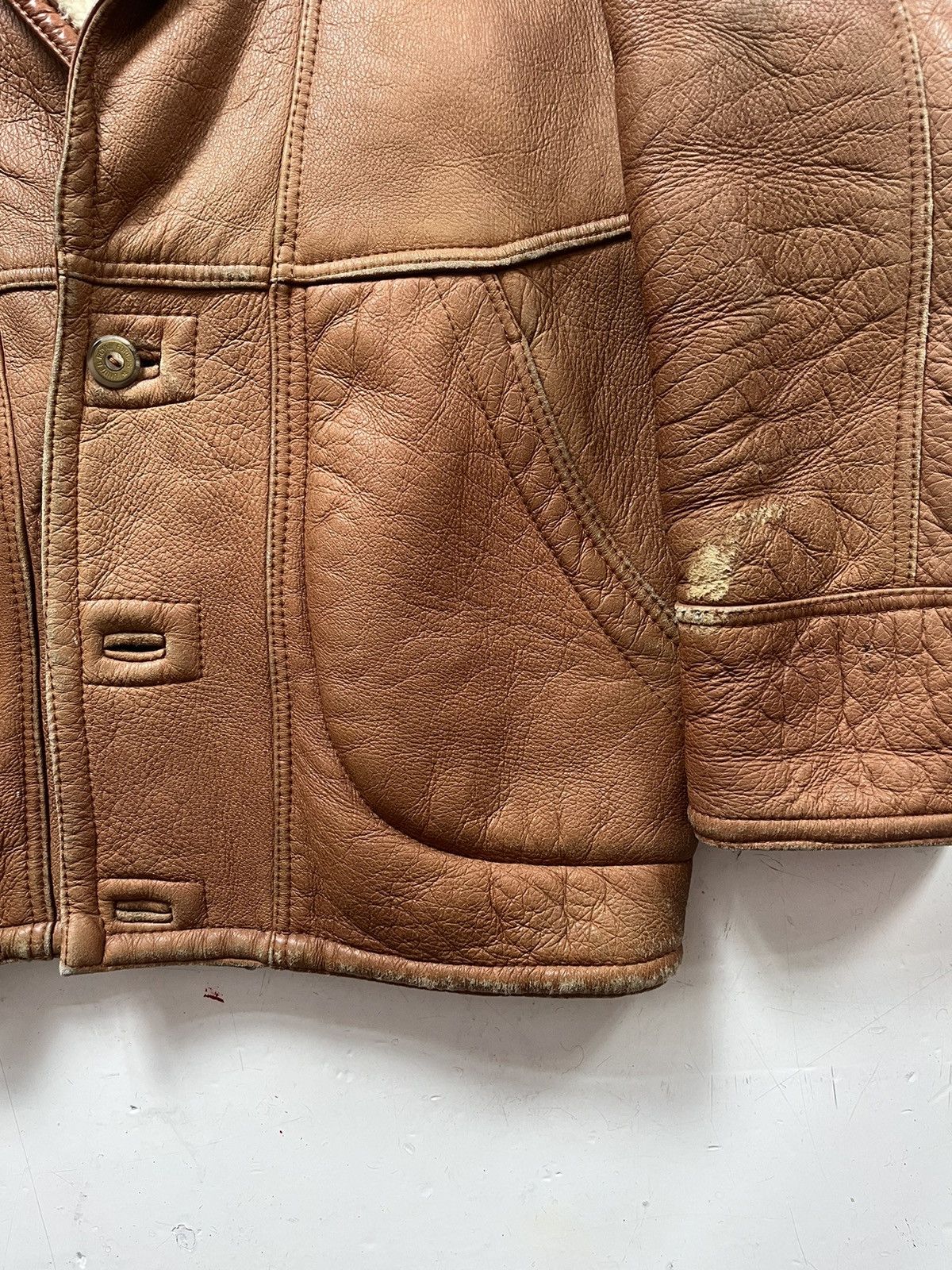 Vintage Vintage United Royal Forces leather flight jacket Size US M / EU 48-50 / 2 - 3 Thumbnail
