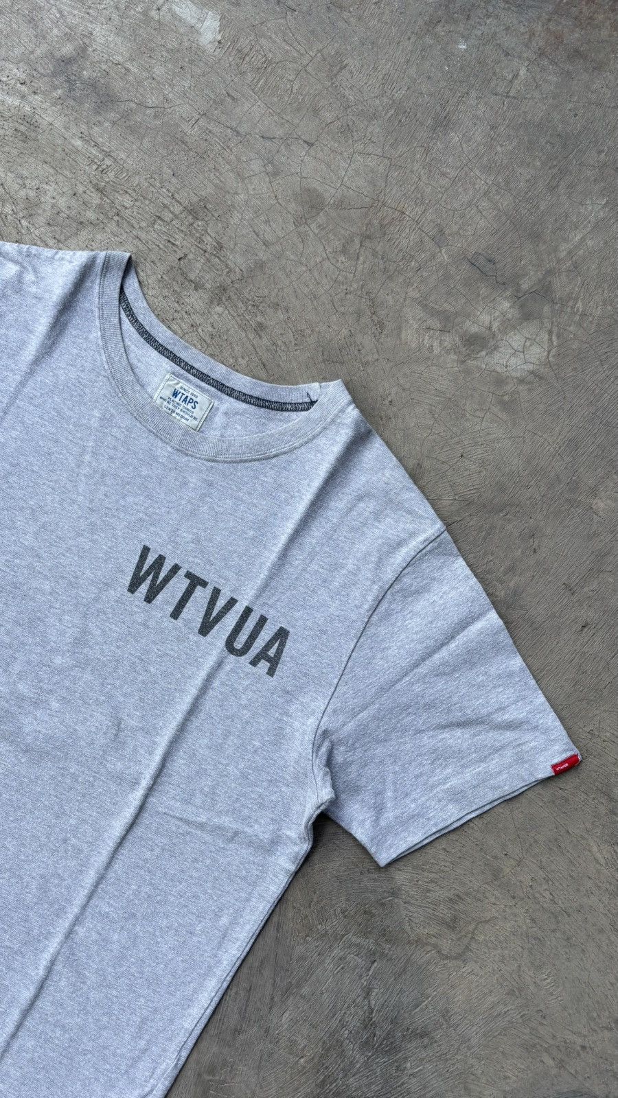 Neighborhood × Wtaps WTAPS WTVUA Logo Print T-shirt Grey Size US M / EU 48-50 / 2 - 2 Thumbnail