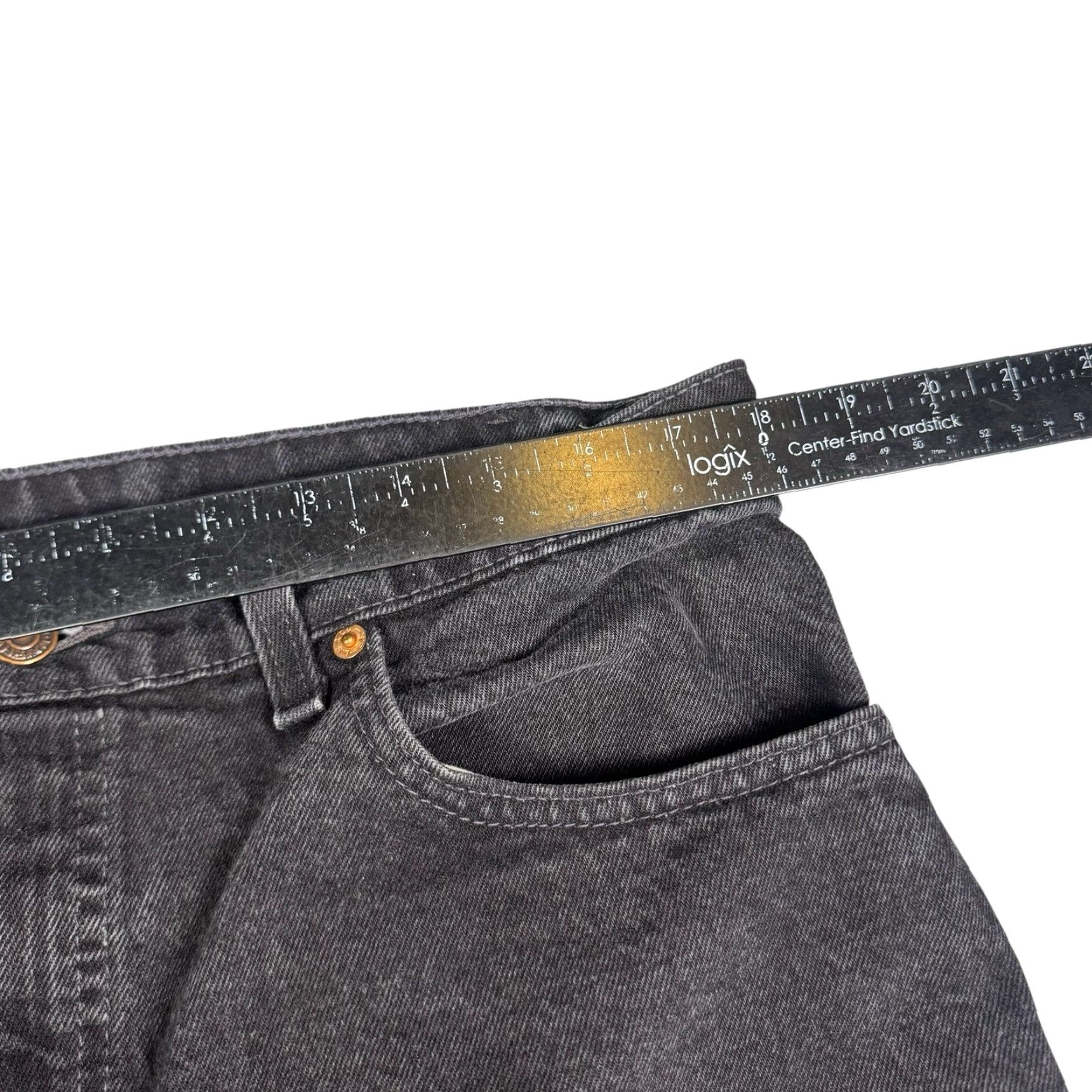 Levi's VINTAGE Levi's 550 Jeans Mens 38x30 USA Made Relaxed Fit Tapered Grunge Skater Shirt Size US 38 / EU 54 - 6 Thumbnail