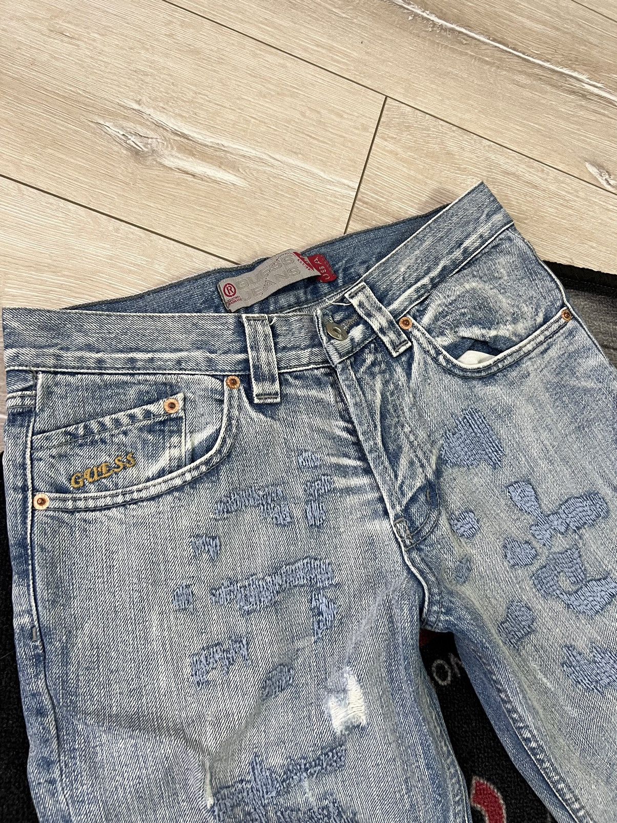 Guess × Japanese Brand × Vintage Crazy Vintage Y2K Low Rise hieroglyphics Guess Jeans Size 30" / US 8 / IT 44 - 2 Thumbnail