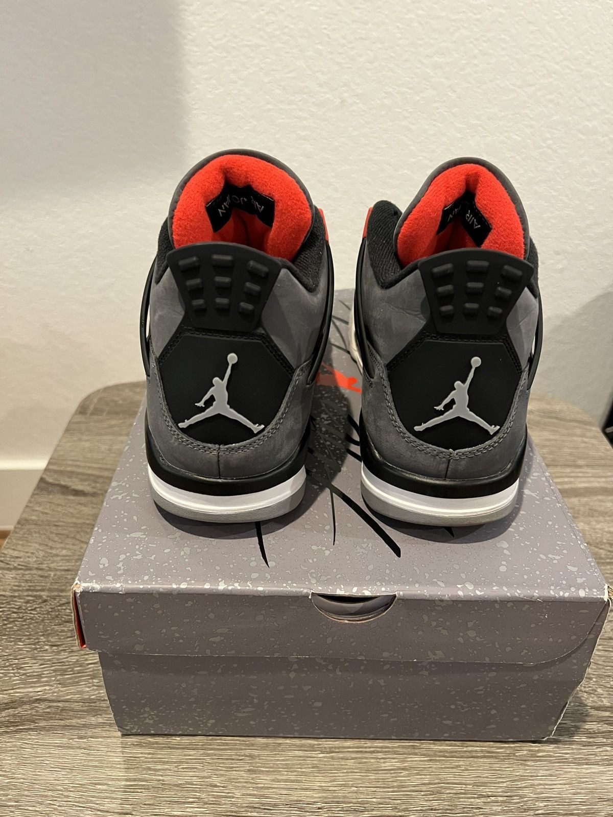 Jordan Brand × Nike Jordan 4 Retro Infrared Size US 8.5 / EU 41-42 - 4 Thumbnail