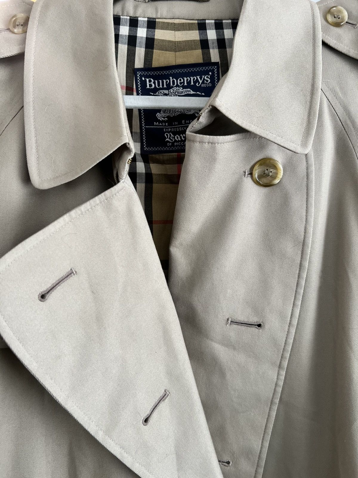 Burberry Burberrys novacheck trench coat Size US L / EU 52-54 / 3 - 1 Thumbnail