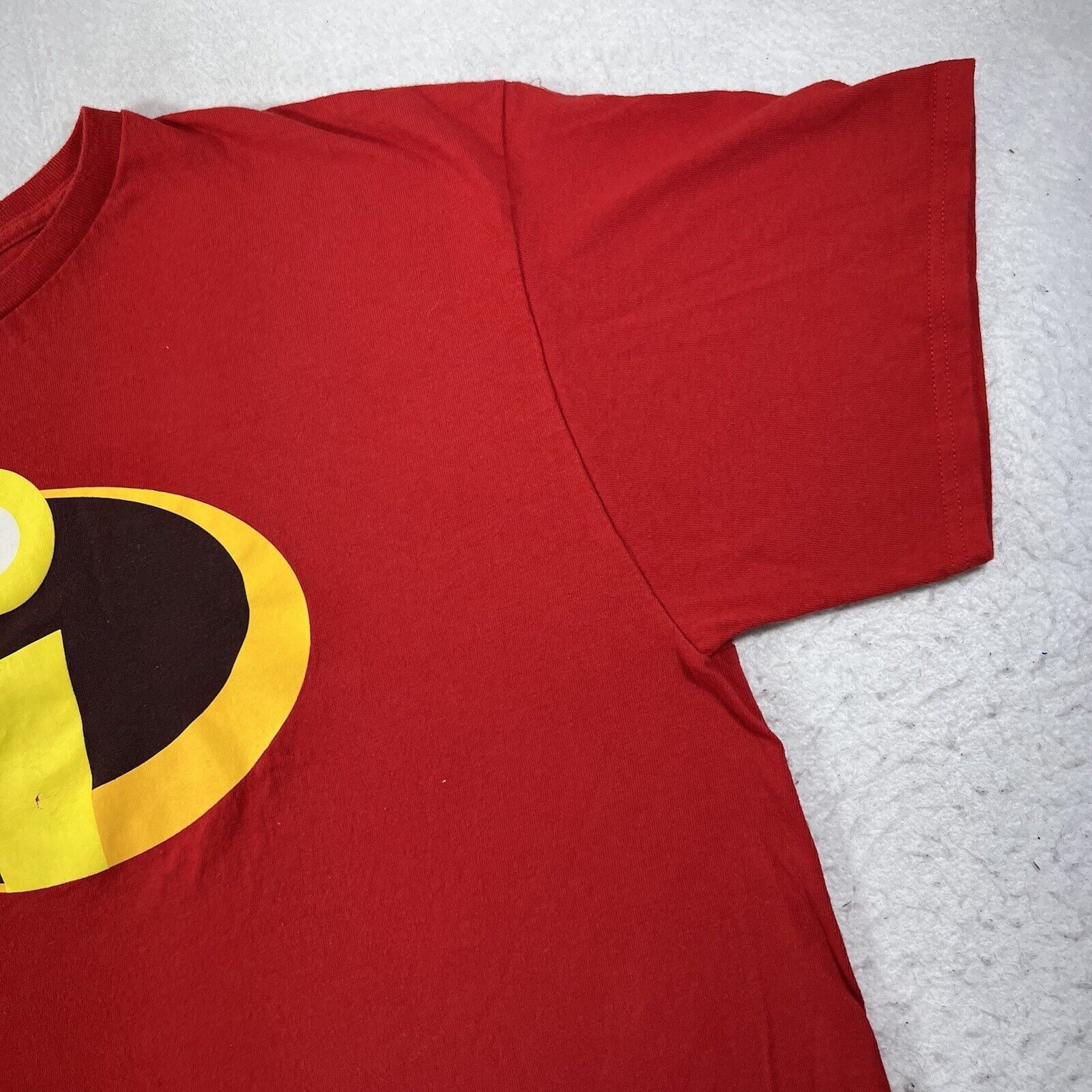 Disney Disney Pixar The Incredibles Logo Graphic T Shirt Size US XL / EU 56 / 4 - 4 Thumbnail
