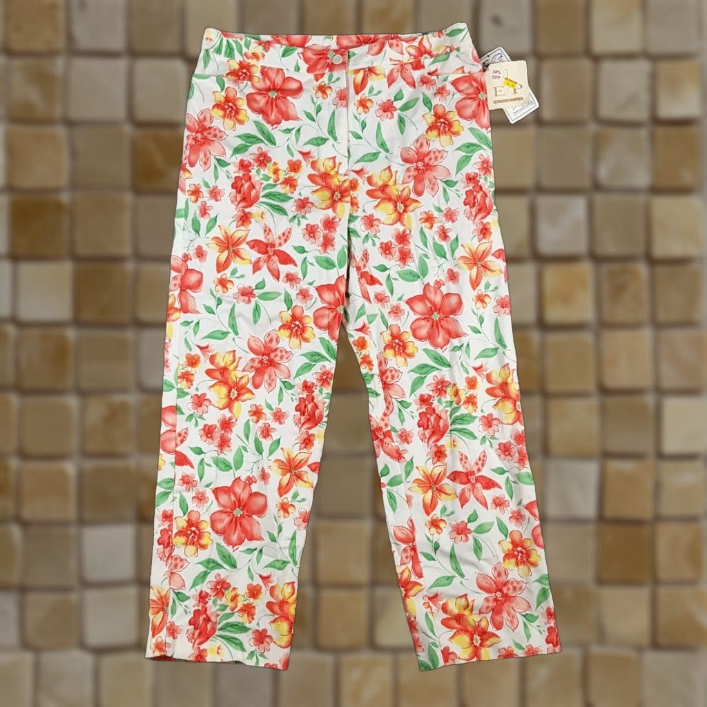 Vintage Vintage Y2K Peach Flower Floral Capris Women's Size 8 Retro Capri Chino Pants Size 30" / US 8 / IT 44 - 1 Thumbnail