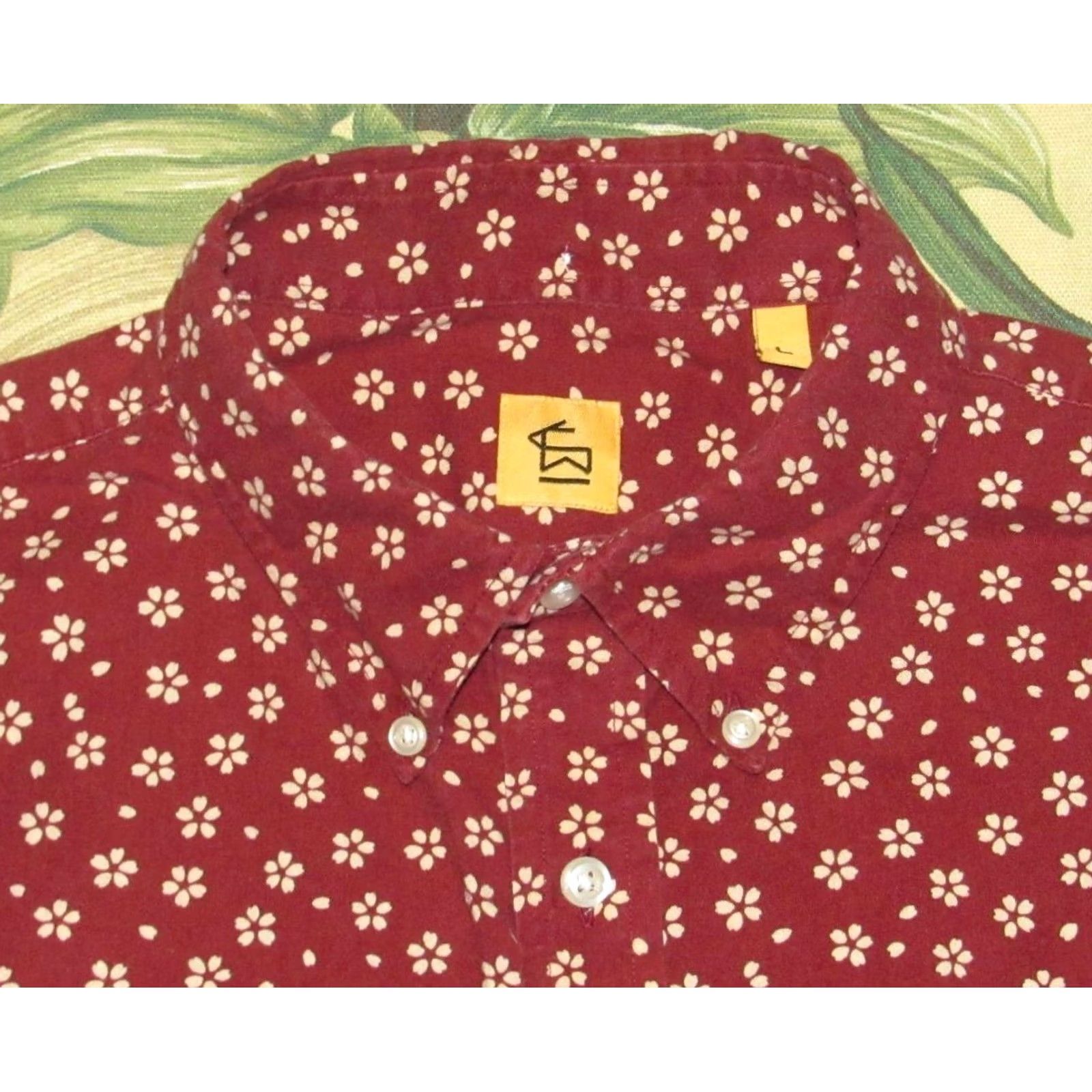 Vintage ELK HEAD Red Printed Short Sleeve Button Down Shirt Large L Mens Size US L / EU 52-54 / 3 - 2 Thumbnail
