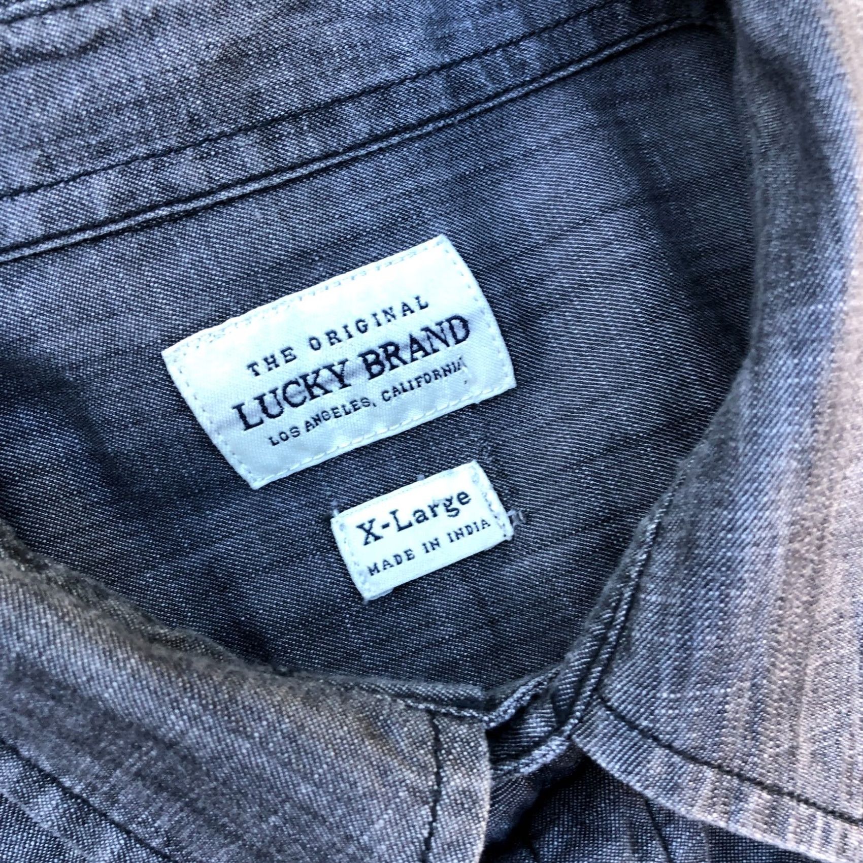 Lucky Brand LUCKY BRAND Chambray Button Up Shirt Men's XL Blue Short Sleeve Collared Size US XL / EU 56 / 4 - 3 Thumbnail