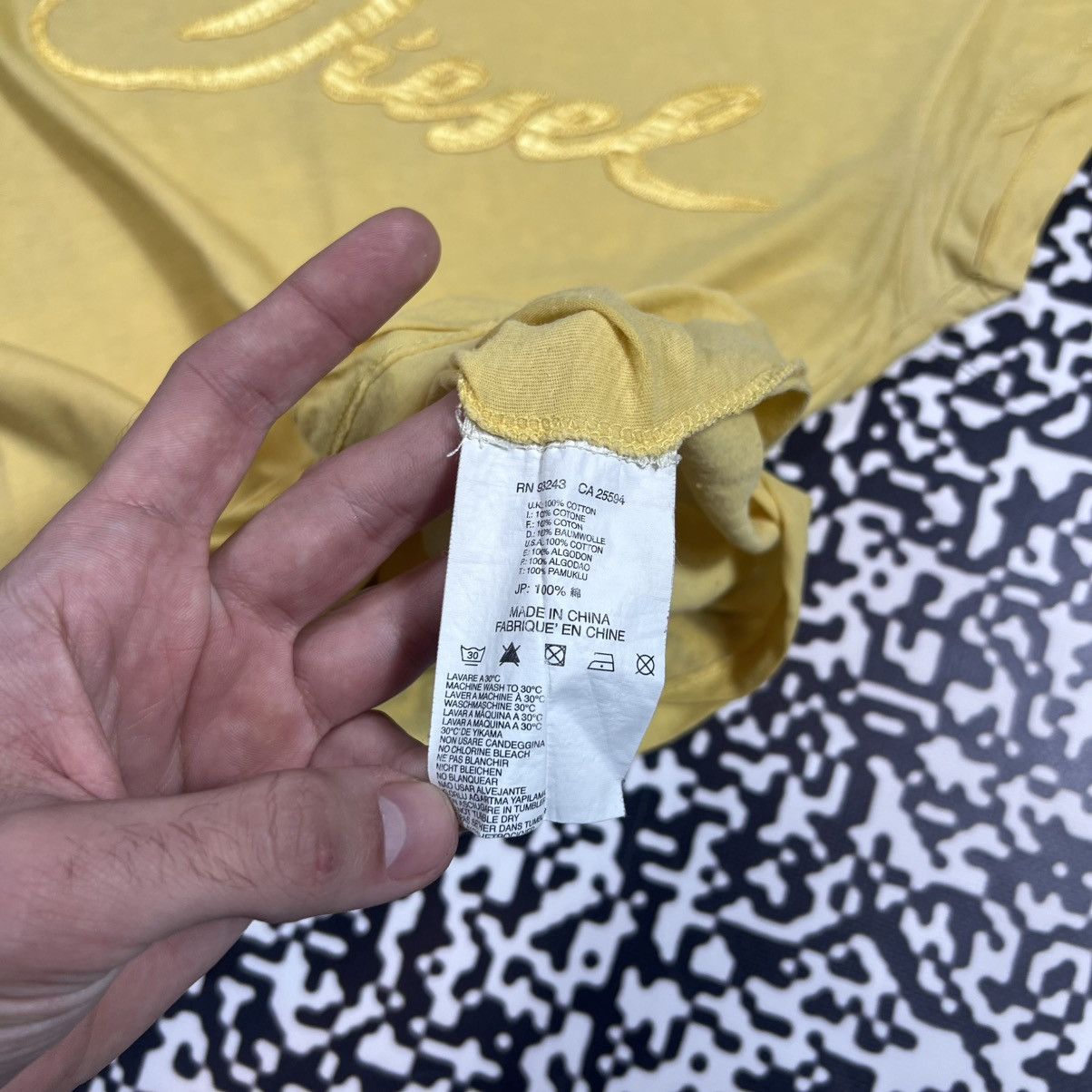 Diesel Vintage Y2K Diesel Big Logo Retro Casual T-shirt 90s Style Size S / US 4 / IT 40 - 10 Thumbnail