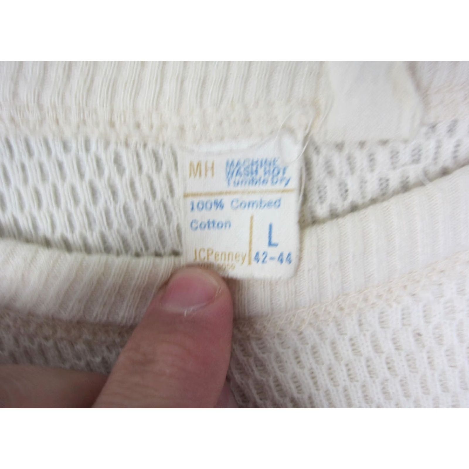 JCPenney VINTAGE JCPenney Shirt Mens LT Thermal Waffle Knit Ivory 60s 70s 80s 90s Crew Neck Long Sleeve Classic Big & Tall Mens Size US L / EU 52-54 / 3 - 3 Thumbnail