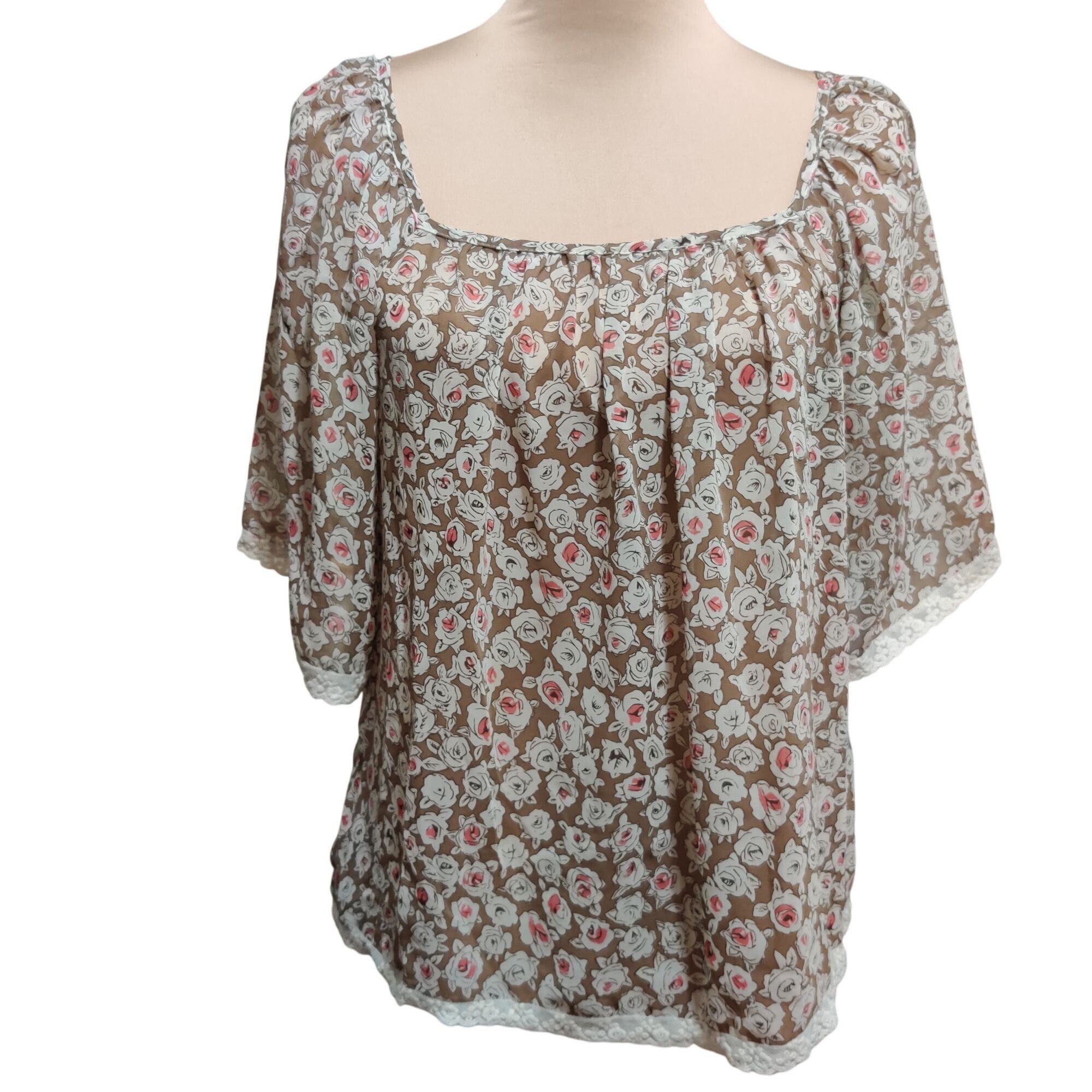 Forever 21 Forever 21 Womens Blouse Floral Print Sheer Cottage White Pi Size M / US 6-8 / IT 42-44 - 1 Thumbnail