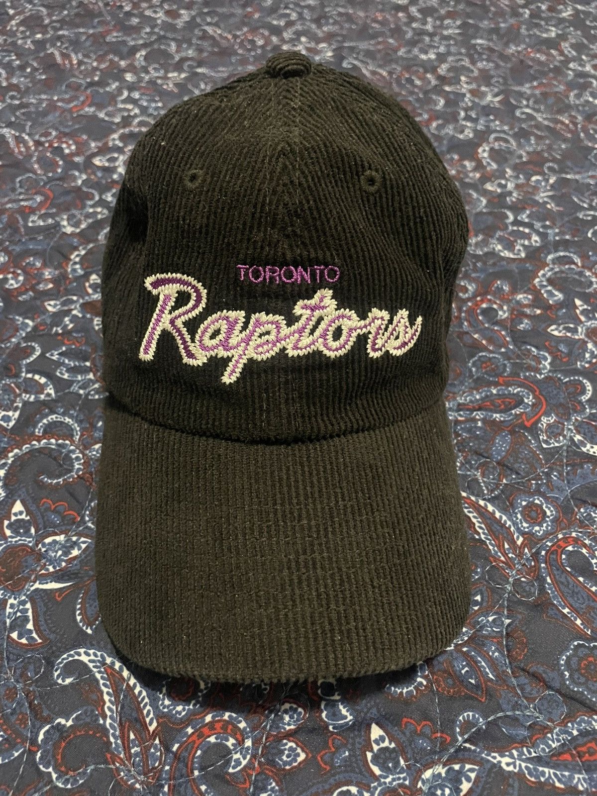 Mitchell & Ness Mitchell & Ness Corduroy Toronto Raptors Hat Size ONE SIZE - 1 Thumbnail