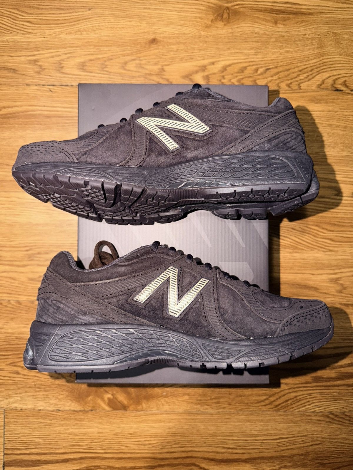 Kith × New Balance New Balance 860v2 Kith Espresso Size 6 Men’s Size US 6 / EU 39 - 2 Thumbnail