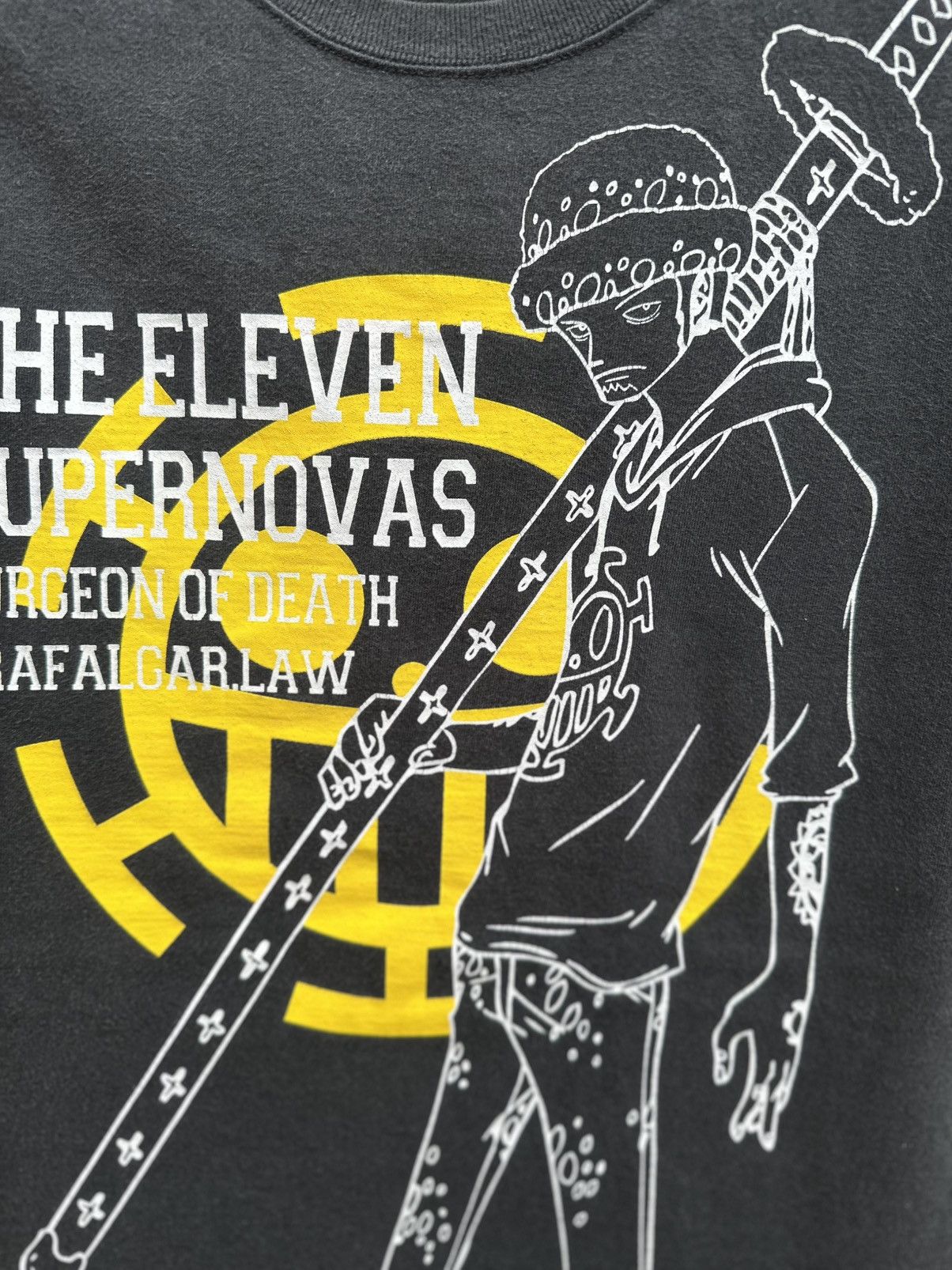 Japanese Brand × One Piece × Vintage Vintage One Piece Surgeon Of Death Faded Tee Size US M / EU 48-50 / 2 - 4 Thumbnail