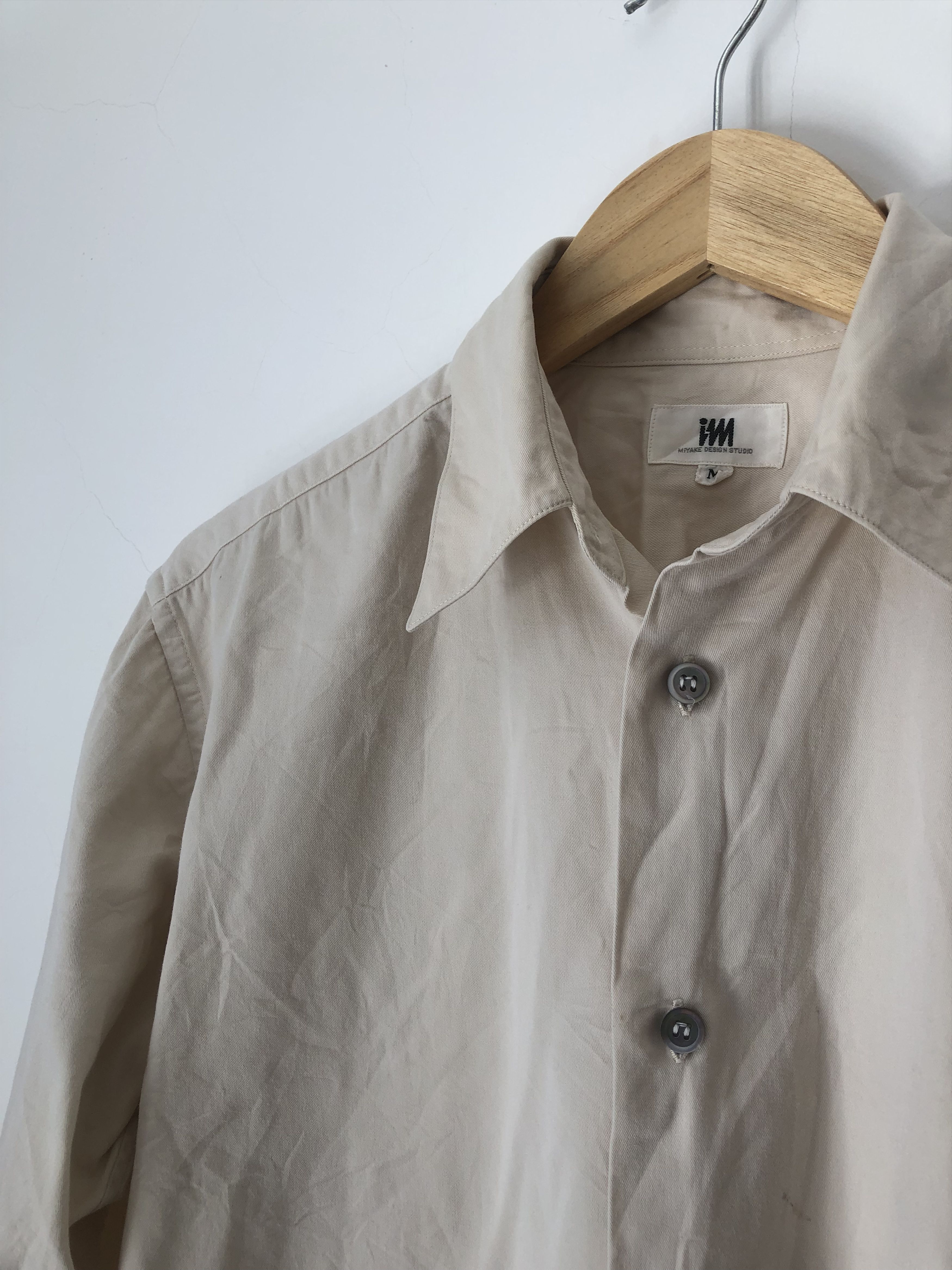 Issey Miyake beige shirt Size US M / EU 48-50 / 2 - 2 Thumbnail
