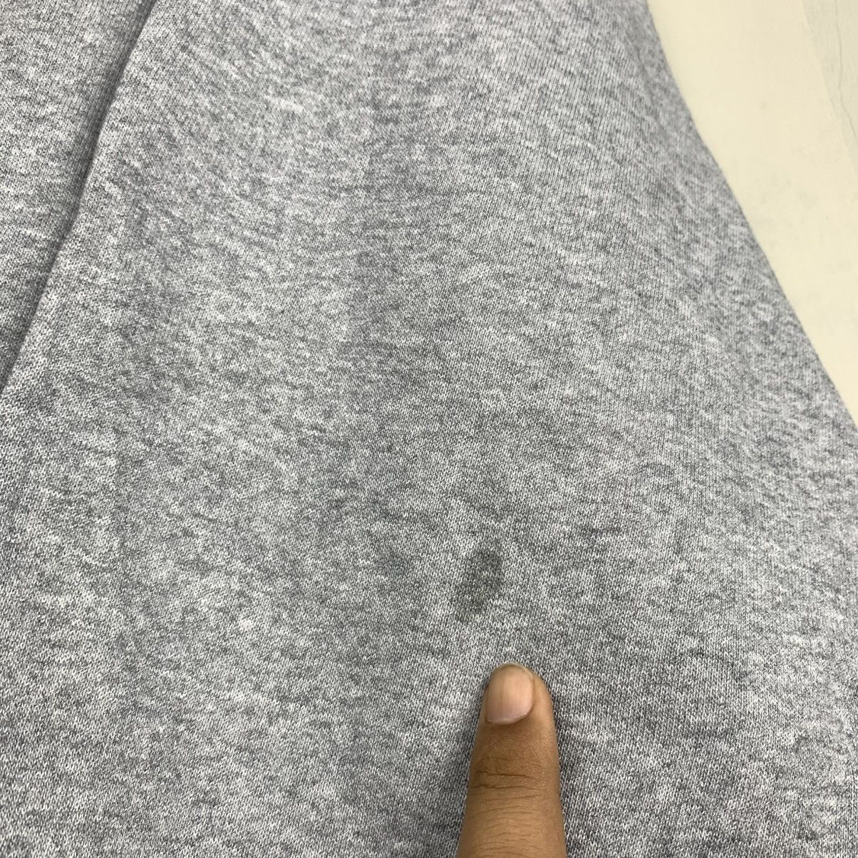 GU X UNDERCOVER KOSMIK NOISE Sweatshirt Crewneck