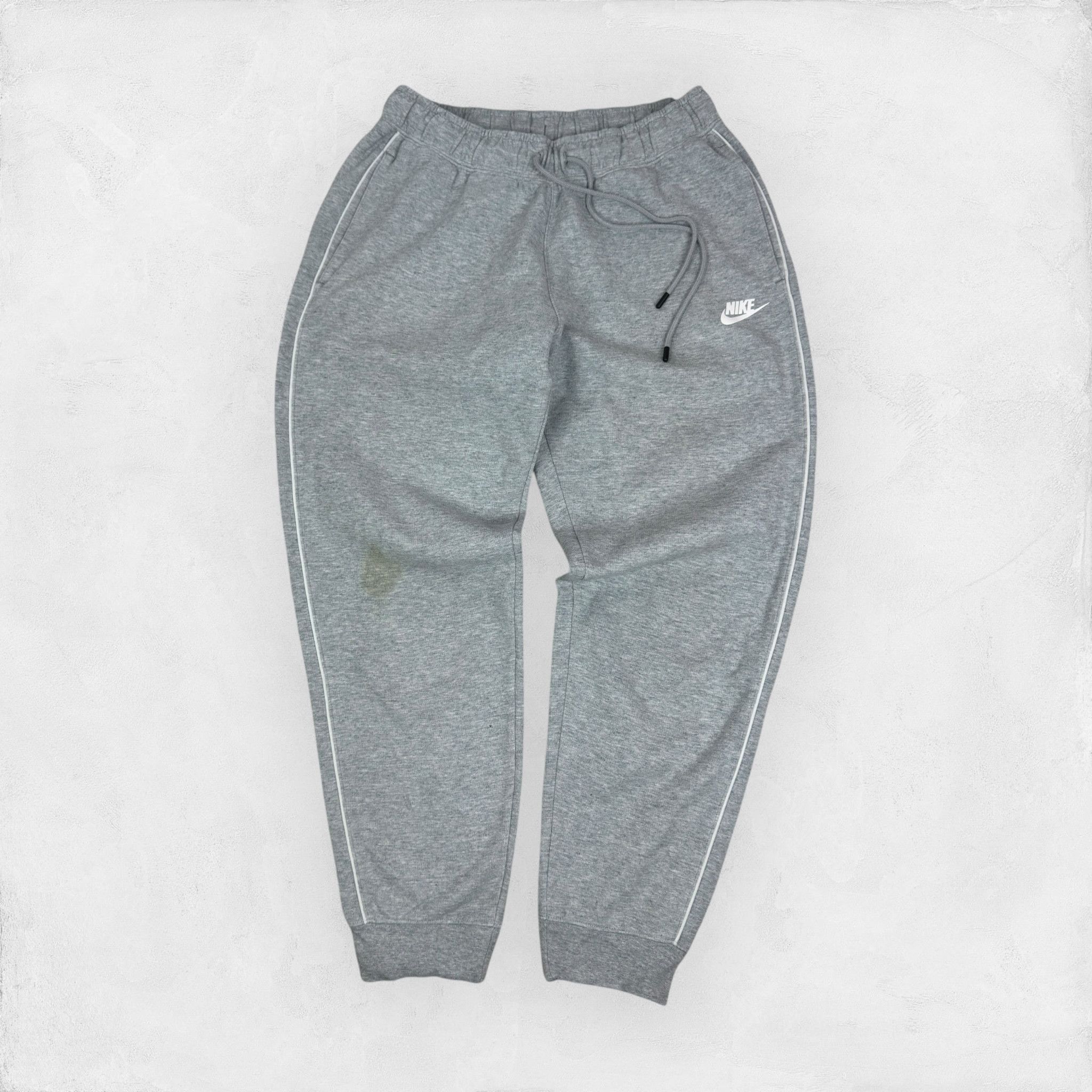 Nike Nike Women's Gray Millenium Essential Fleece Joggers Pants S Size 30" / US 8 / IT 44 - 1 Thumbnail