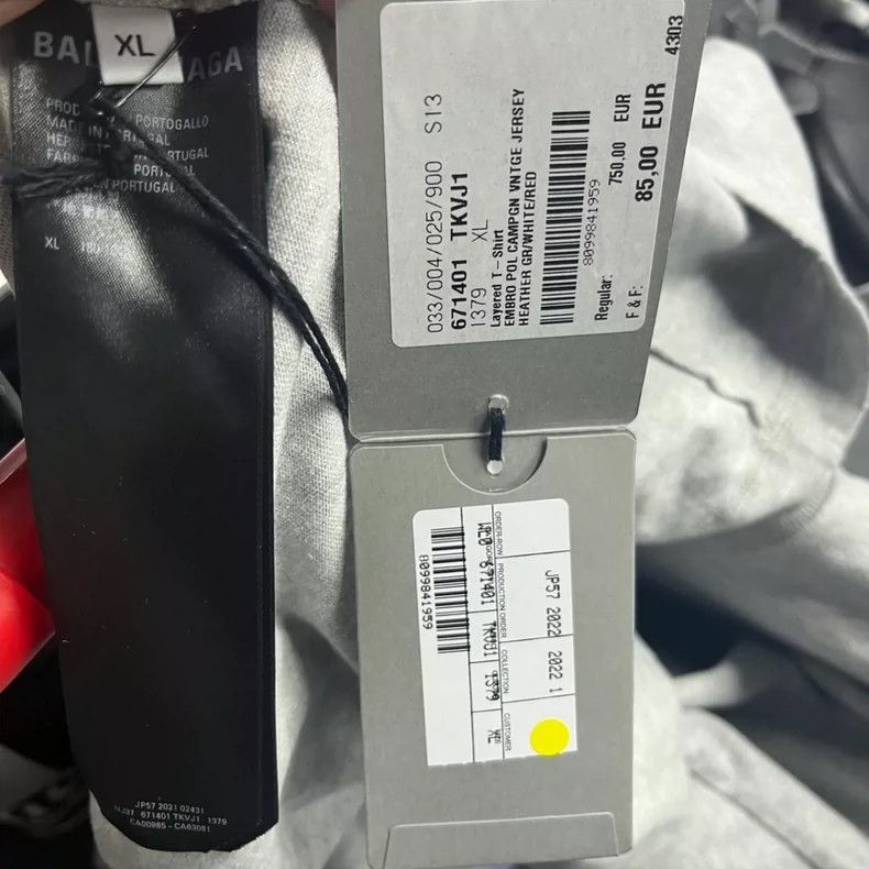 Other Balenciaga Grey Coke Casual Fake Two-Piece Crew Neck Long Size US S / EU 44-46 / 1 - 8 Thumbnail