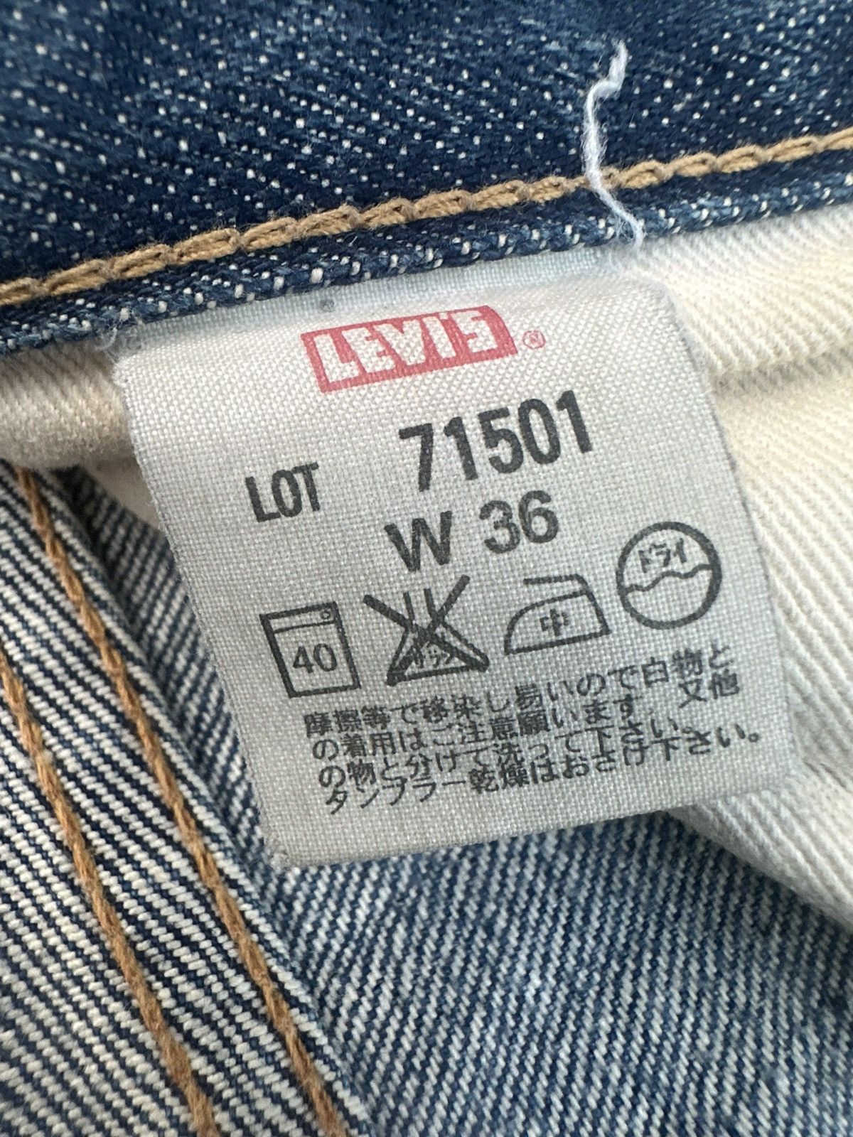 Levi's Vintage Levi's 501 Big E 1971 Distressed Jeans Size US 34 / EU 50 - 24 Thumbnail
