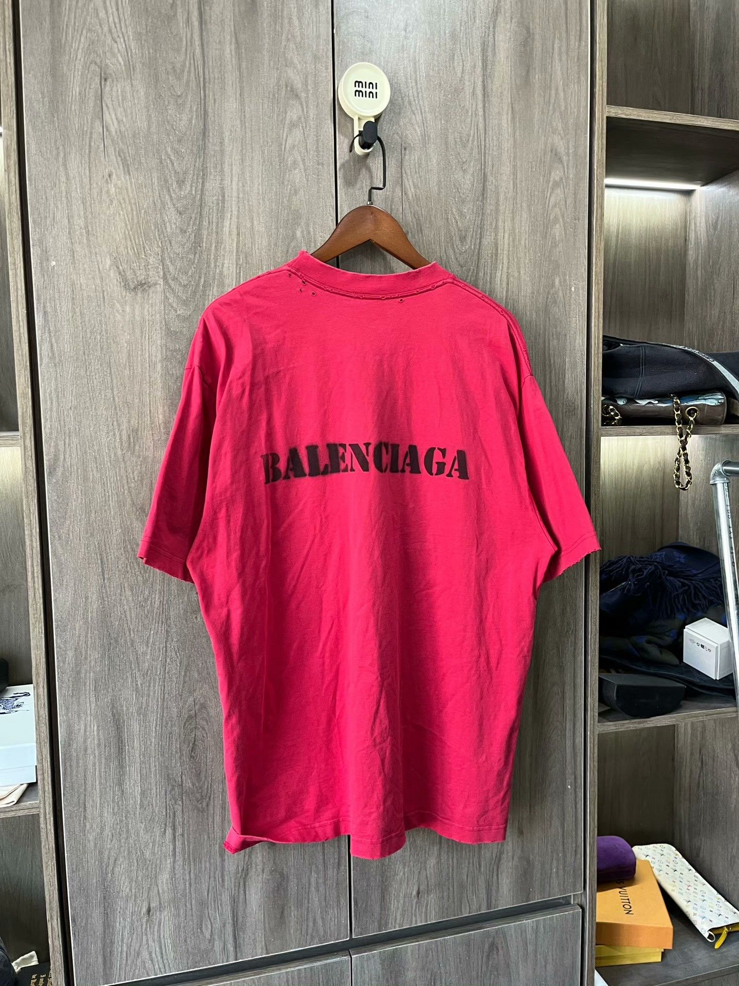 Balenciaga Balenciaga Ink-Jet Logo Distressed T-Shirt M Size US M / EU 48-50 / 2 - 1 Thumbnail