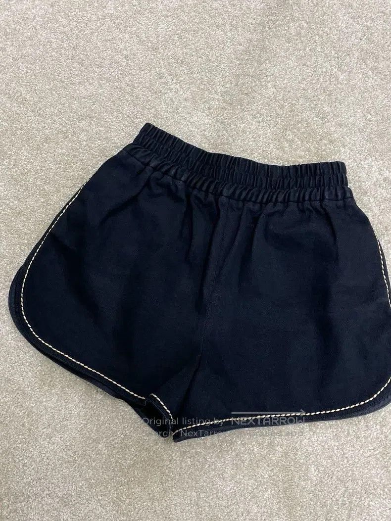 Fendi Fendi Loose Sport Elastic Casual Shorts Size 26" / US 2 / IT 38 - 1 Thumbnail
