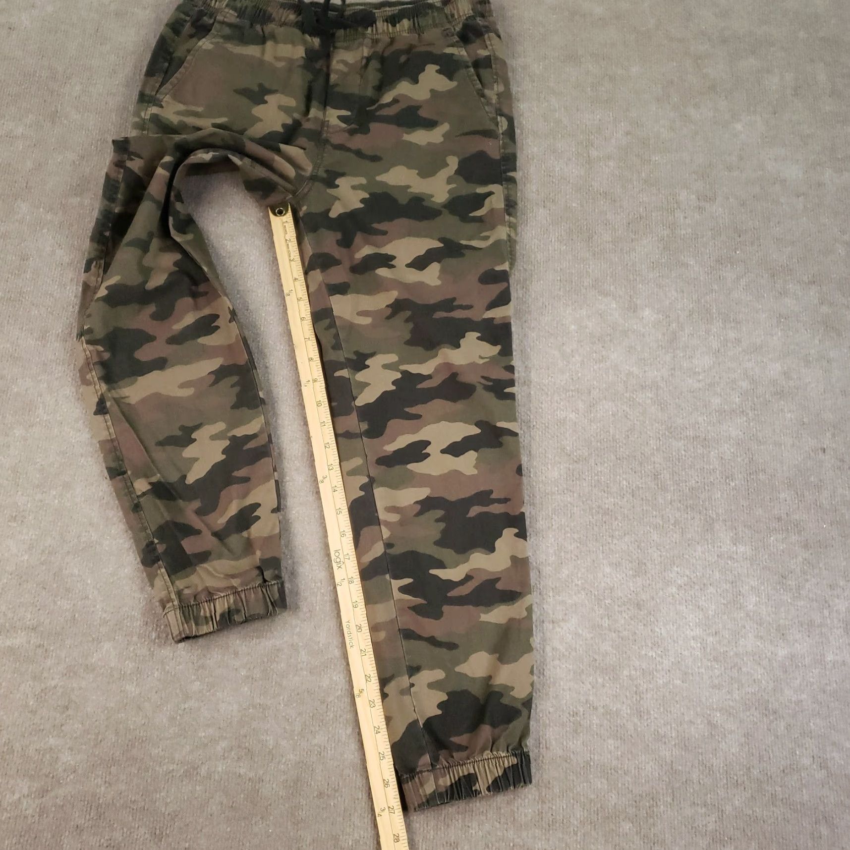 Vintage Aéropostale Jogger Pants Womens Small Green Brown Camo Elastic Waist Stretch Size 28" / US 6 / IT 42 - 2 Thumbnail