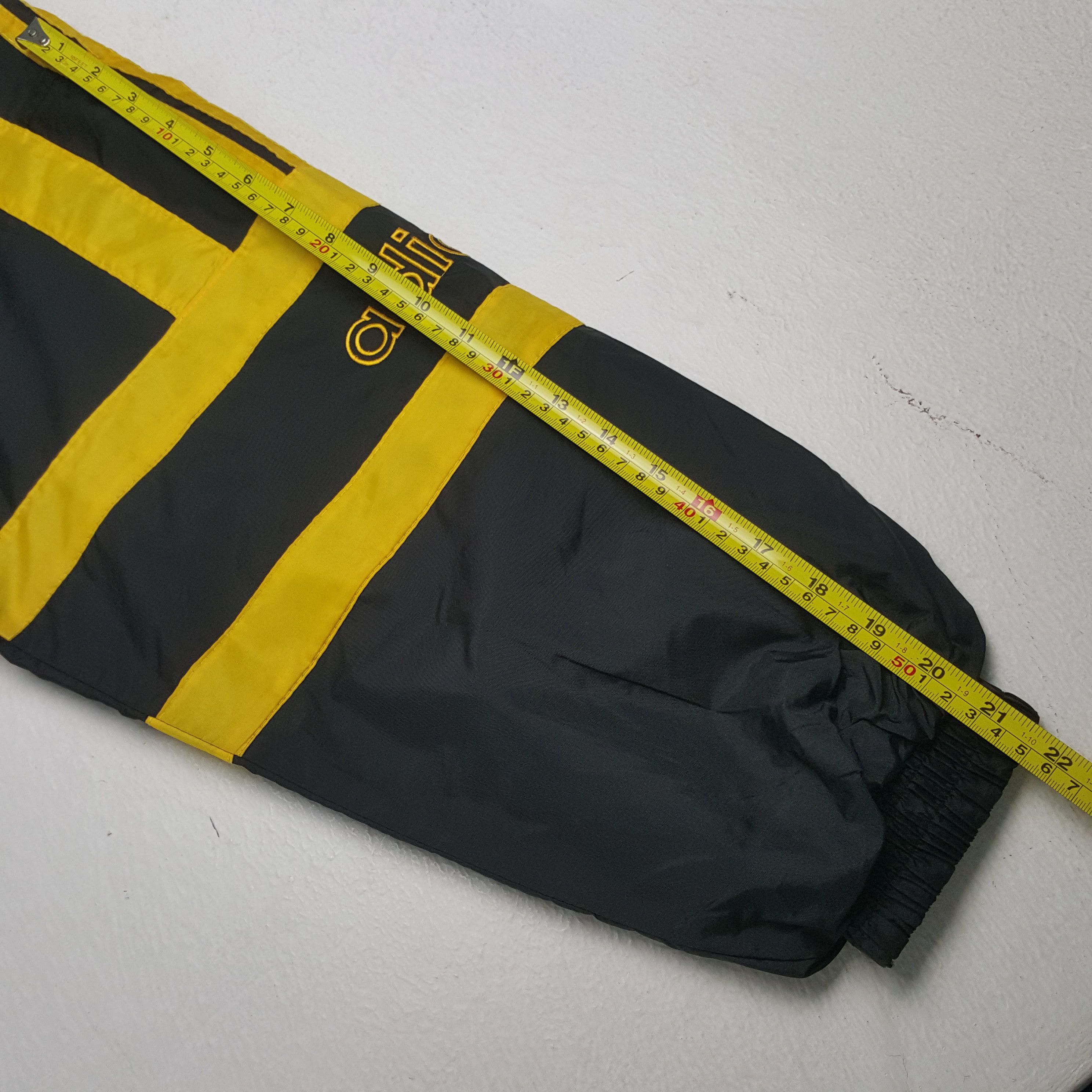 Adidas Adidas Sportswear Style Windbreaker Jacket RR2 Size US XL / EU 56 / 4 - 7 Thumbnail