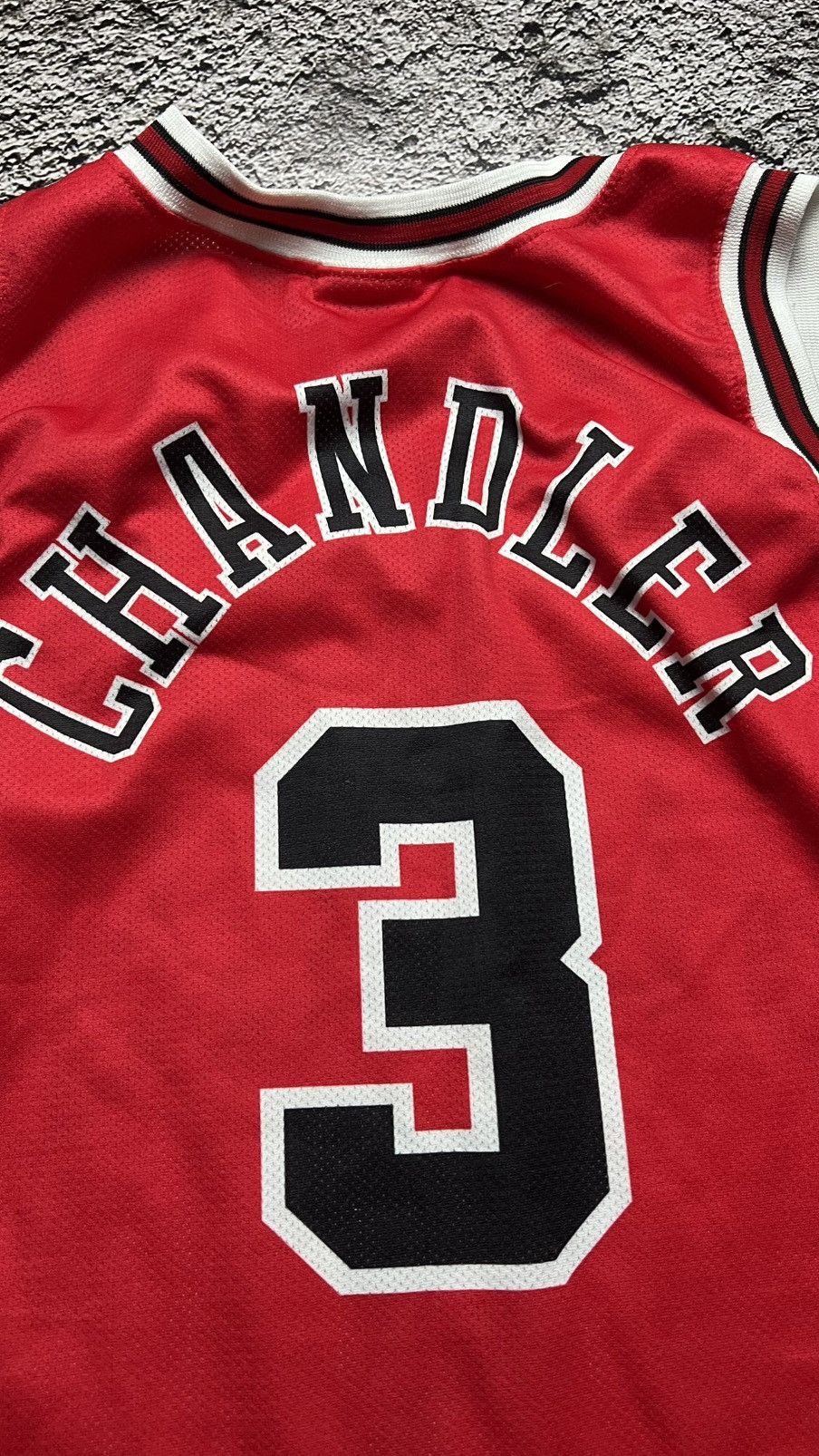 Champion VTG 90’s Chicago Bulls NBA Tyson Chandler champion jersey Size US XL / EU 56 / 4 - 8 Thumbnail