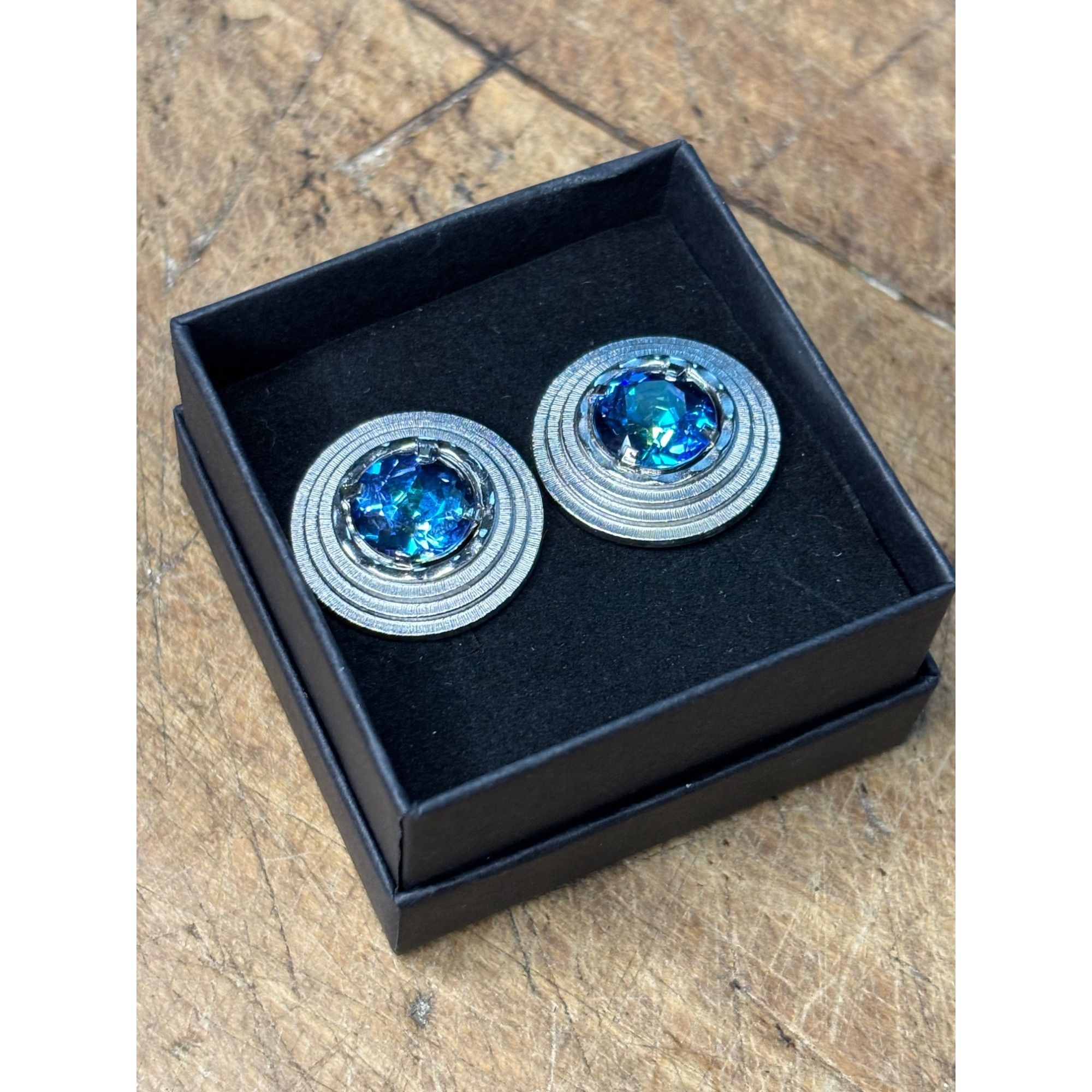 Other Silver Cufflinks With Blue Crystal Center & Circular Design Size 42R - 6 Thumbnail