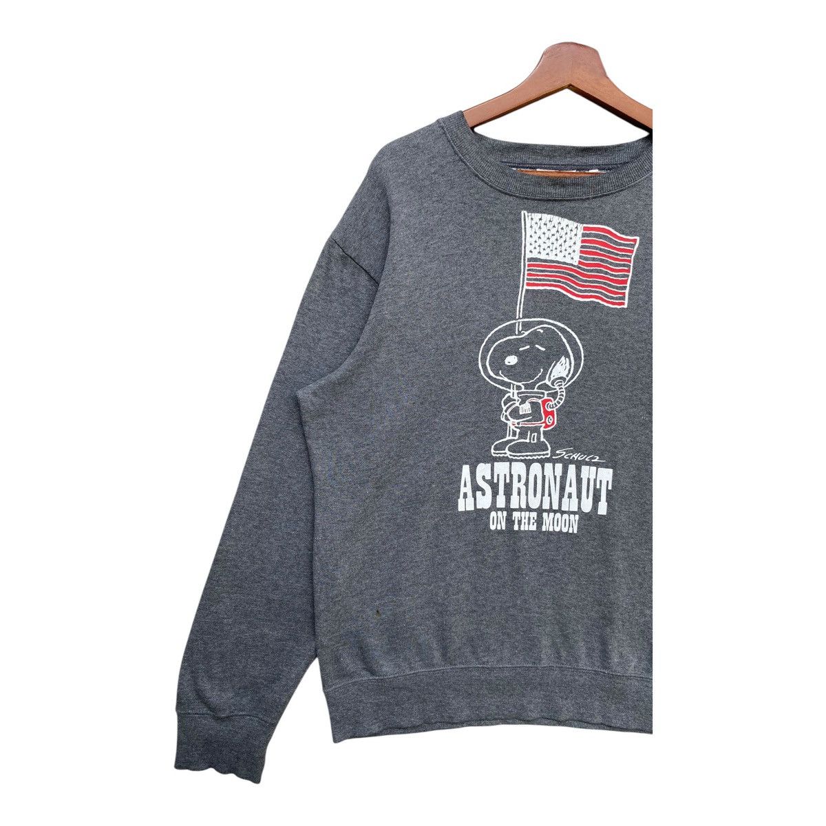 Peanuts Vintage Snoopy Astronaut Sweatshirt Peanuts Jumper Size L Size US L / EU 52-54 / 3 - 3 Thumbnail