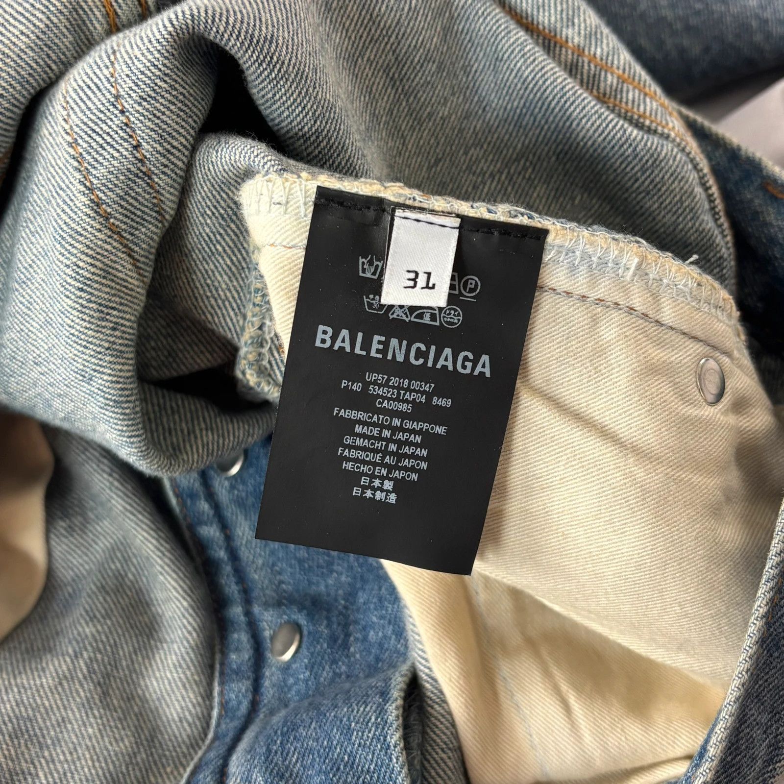 Balenciaga Balenciaga flared bootcut denim Size US 31 - 7 Thumbnail