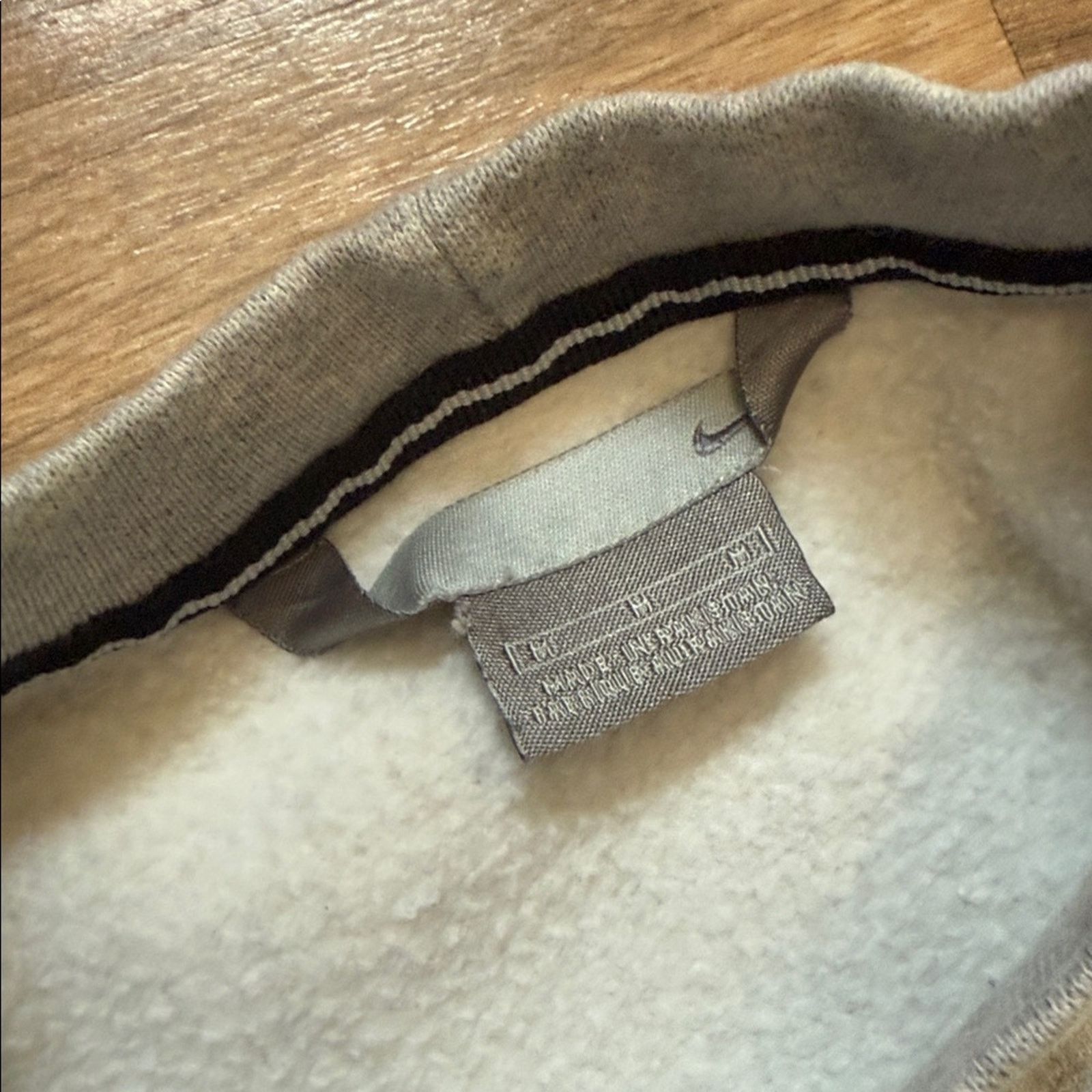 Nike Y2K Nike Spell Out Center Swoosh Crewneck Sweatshirt Size US M / EU 48-50 / 2 - 6 Thumbnail
