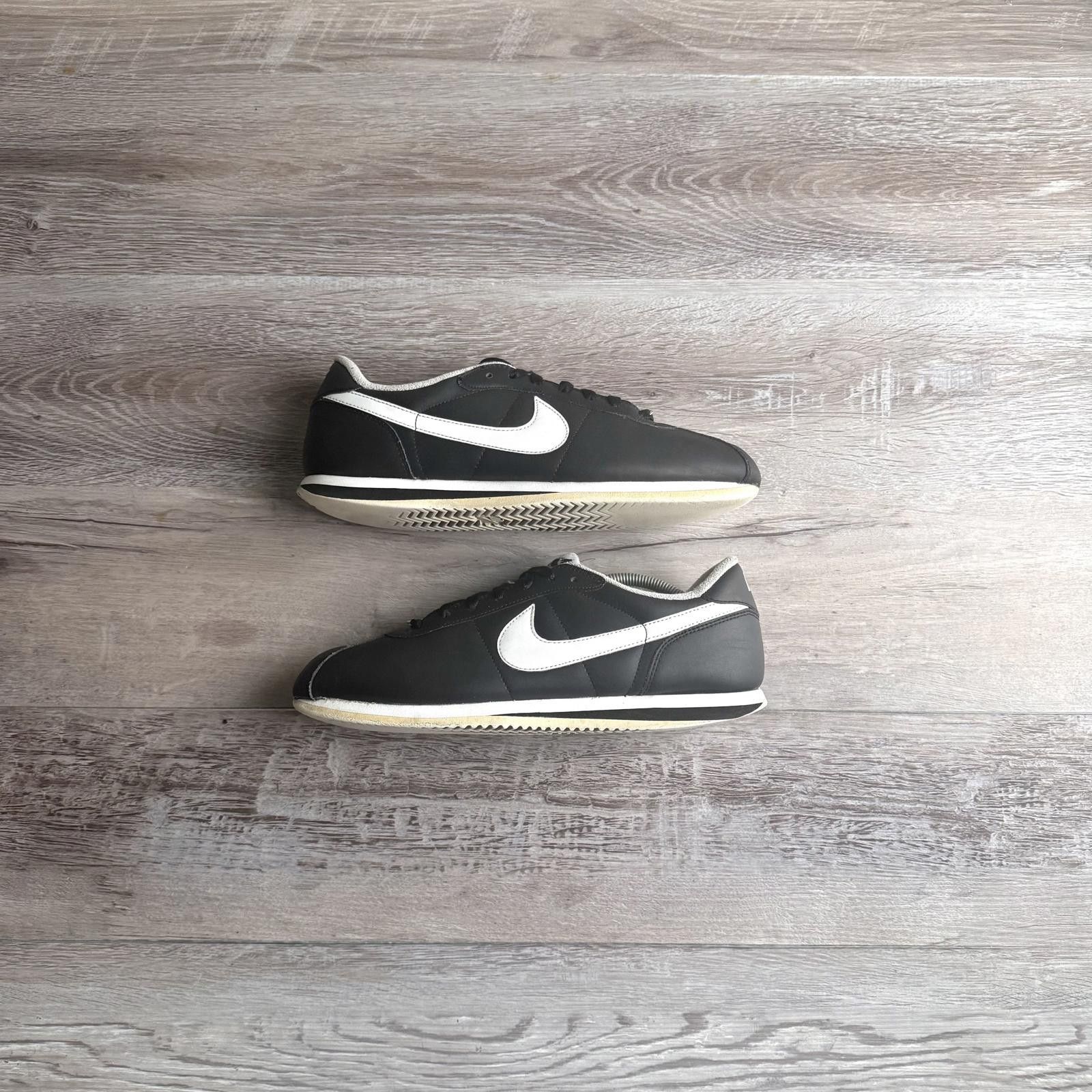 NIKE • Cortez Basic Leather Black White (11M)